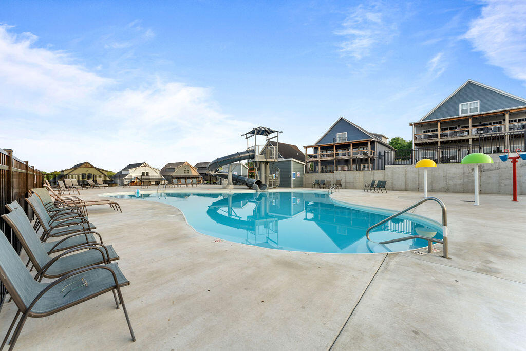 220 Branson Cove Boulevard 22 Property Photo 5