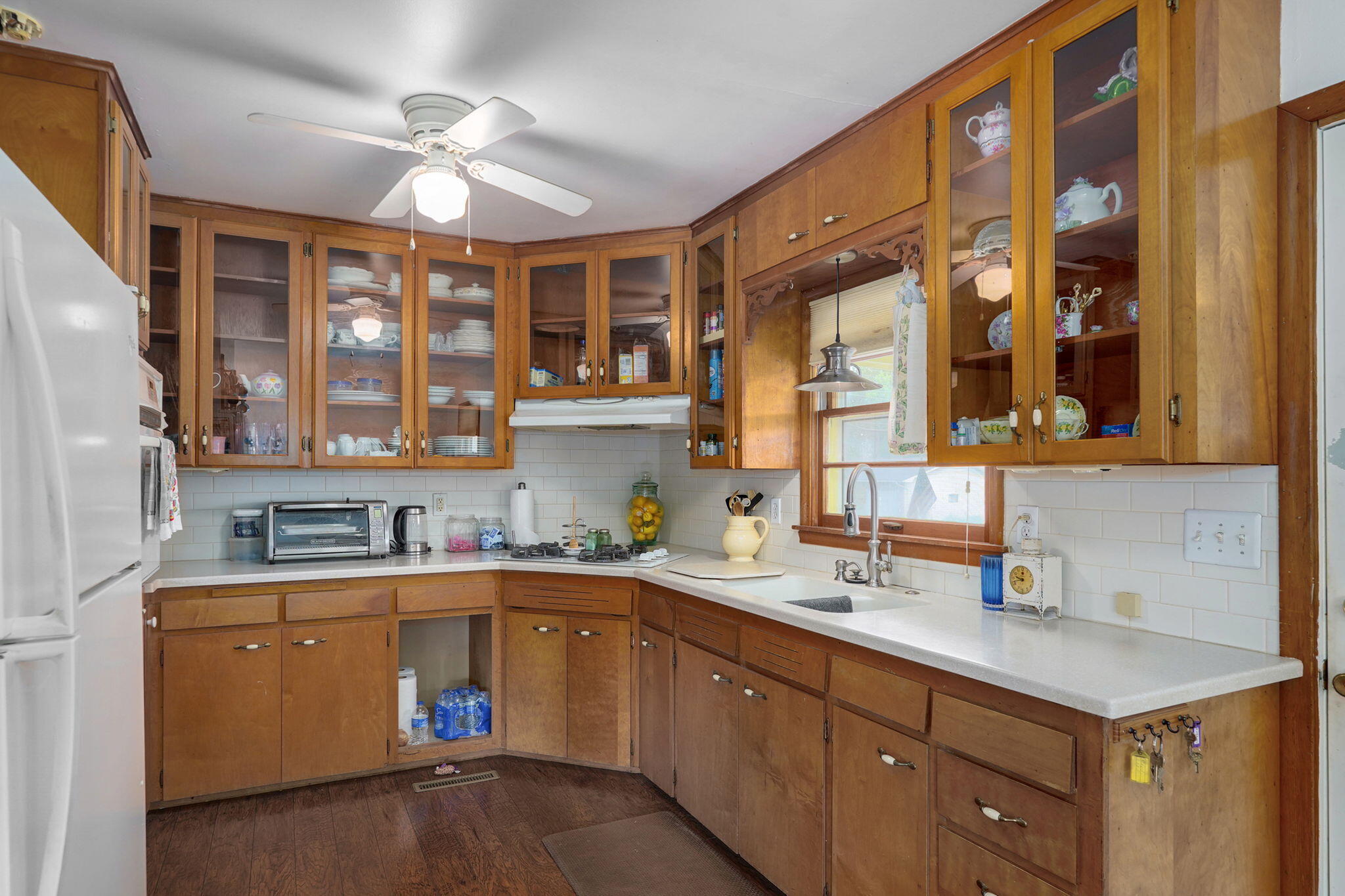 609 Seneker Avenue Property Photo 14