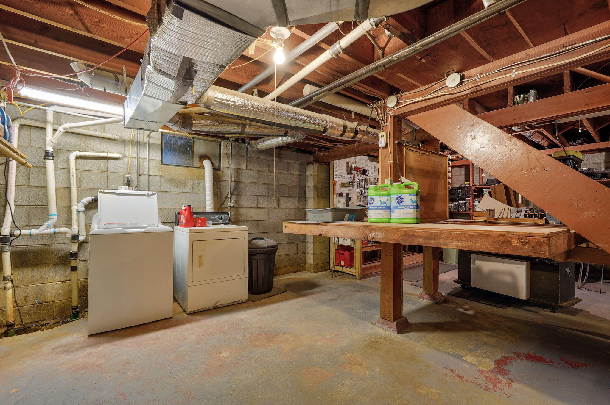 609 Seneker Avenue Property Photo 20