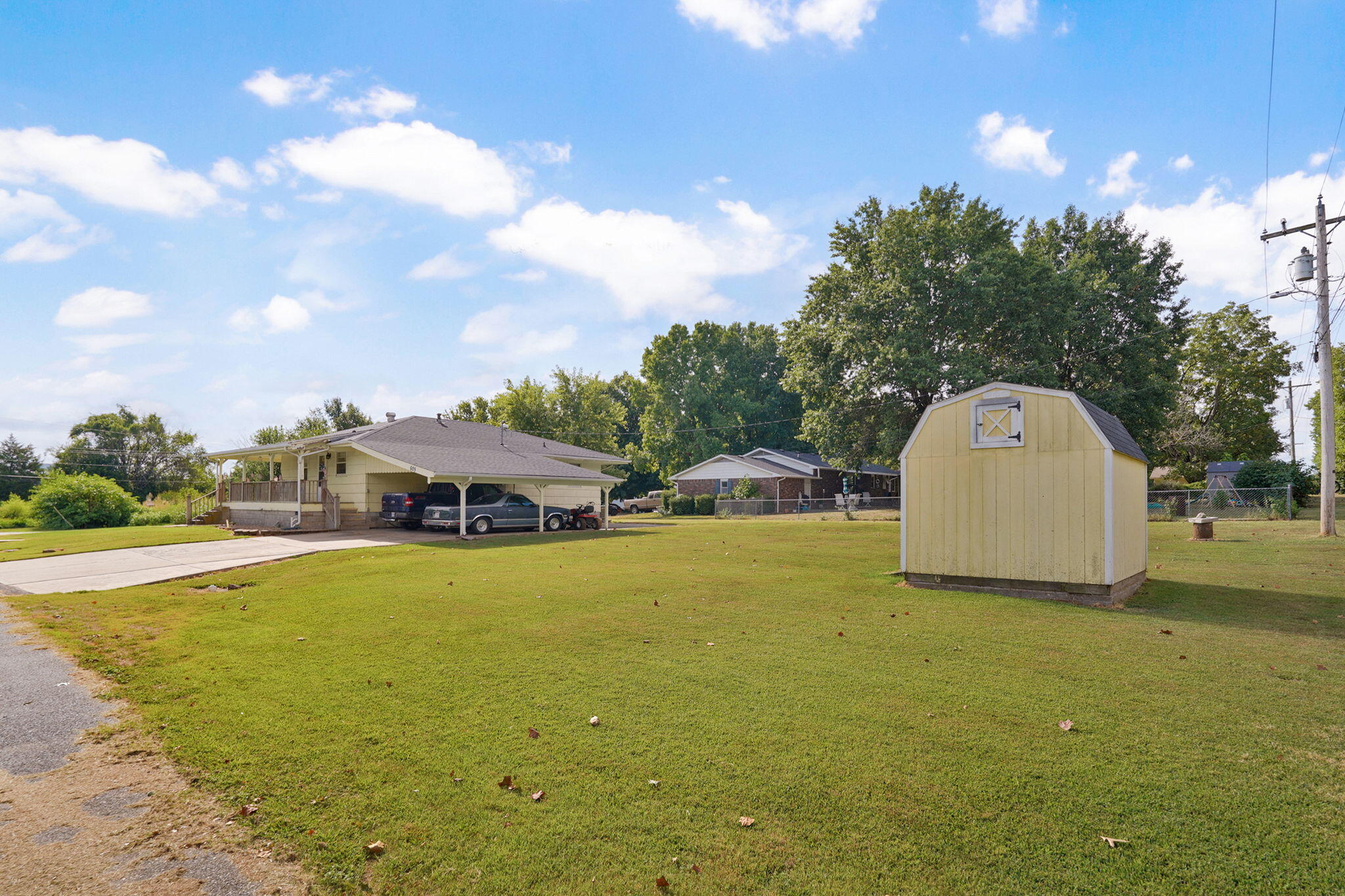 609 Seneker Avenue Property Photo 22