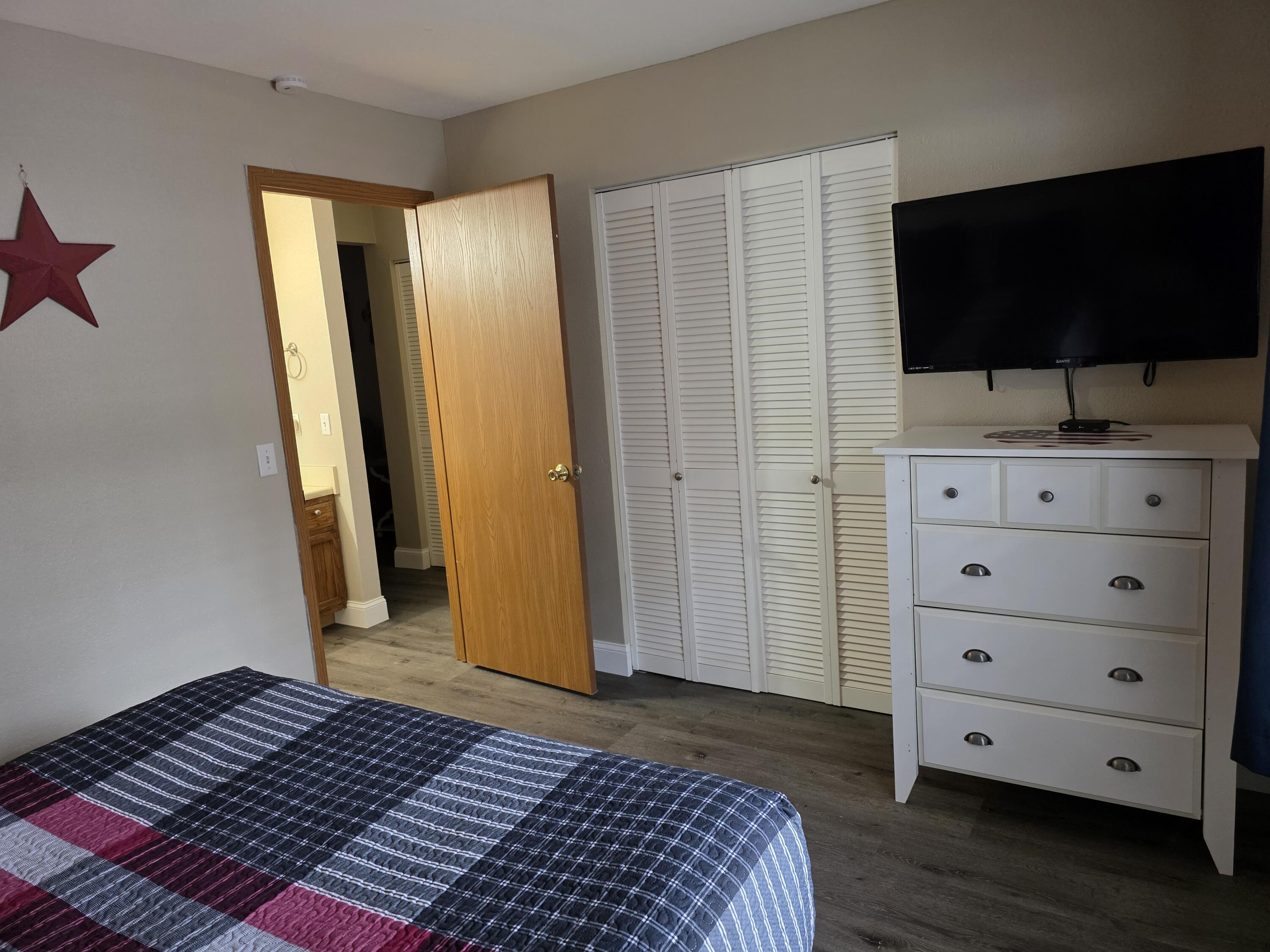 25 Fall Creek Trail Apt 5 Property Photo 10
