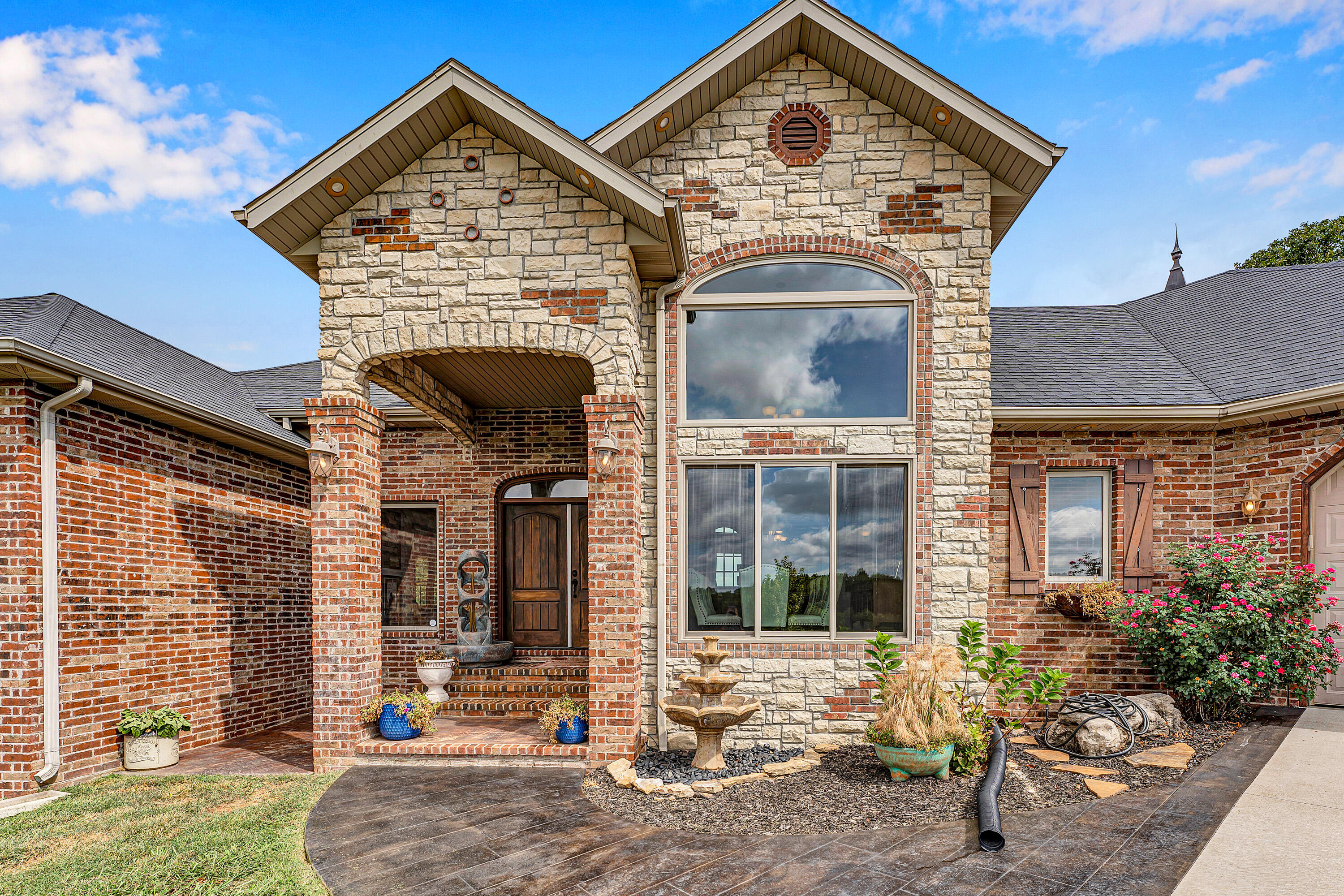 11423 Benjamin Property Photo 6