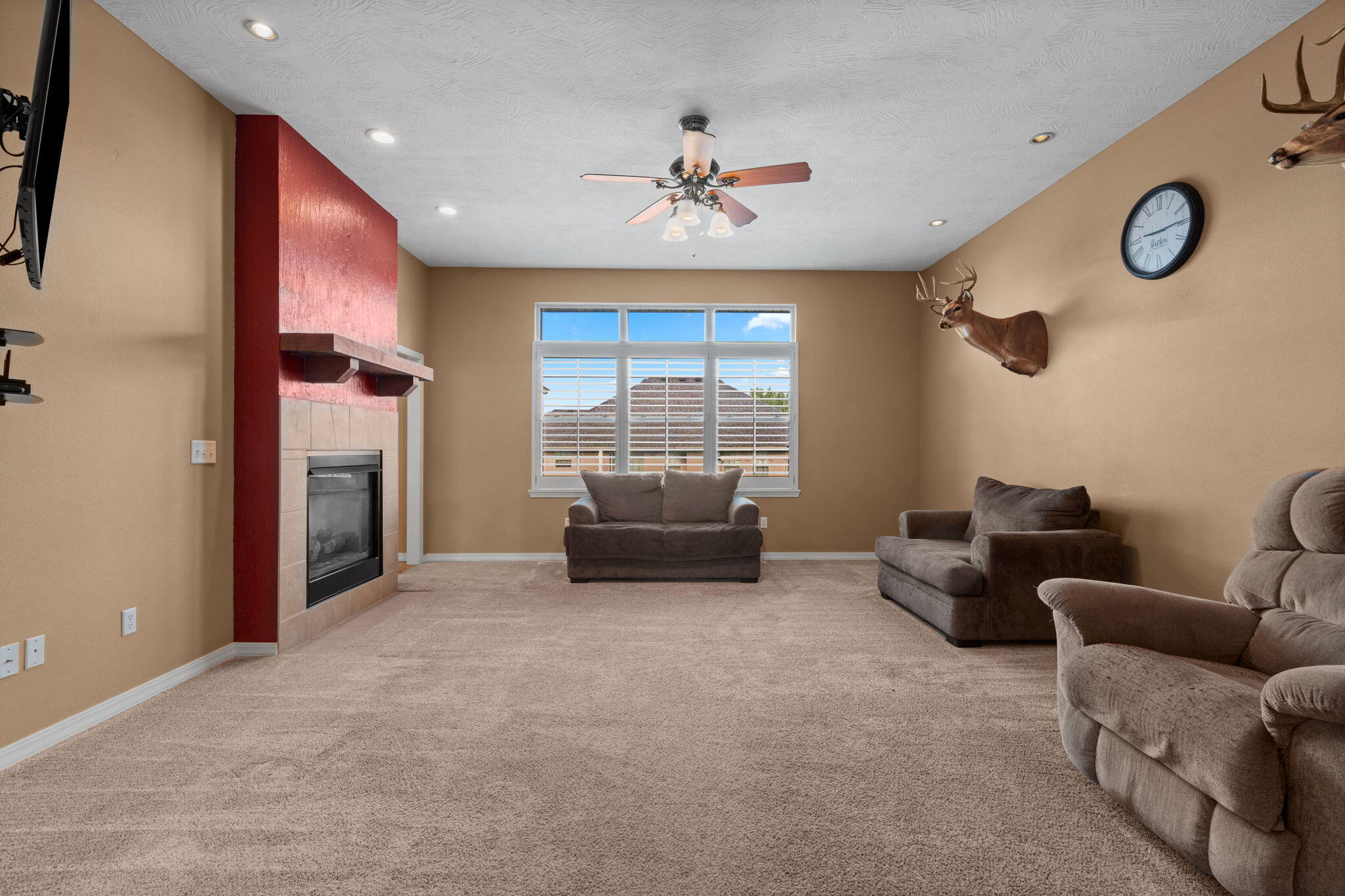 424 Columbine Street Property Photo 4