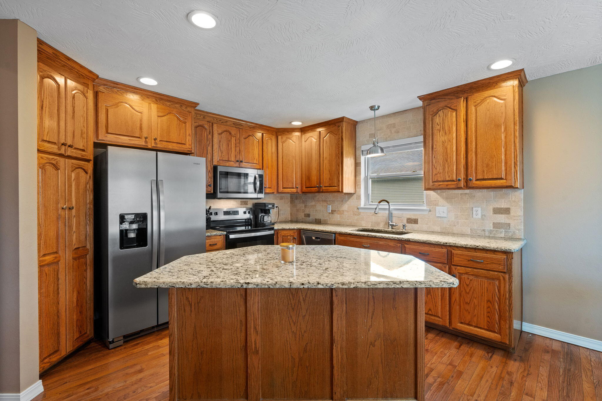 424 Columbine Street Property Photo 10