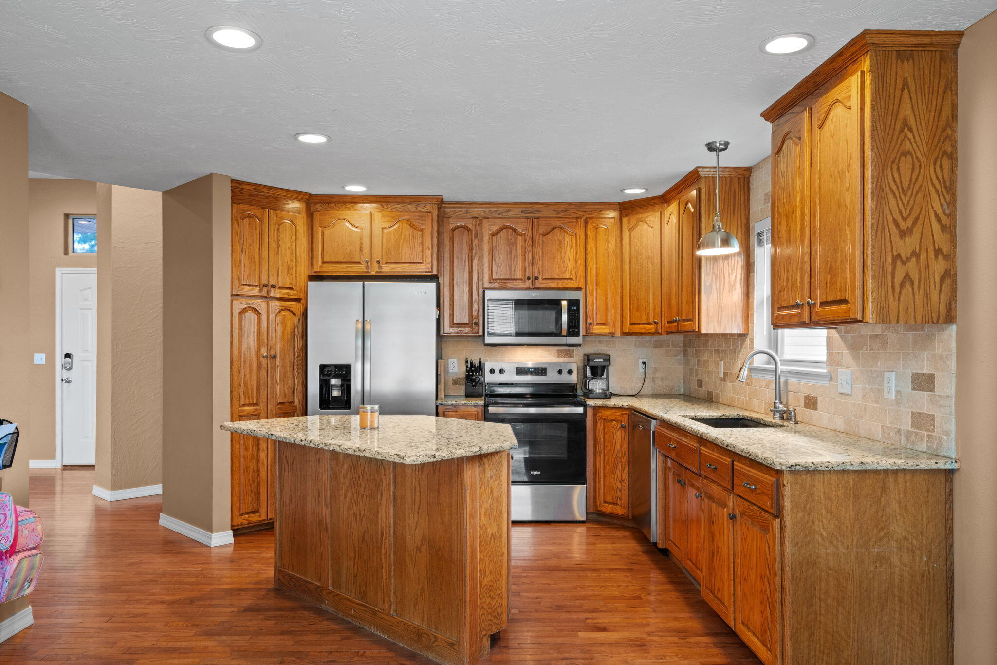 424 Columbine Street Property Photo 11