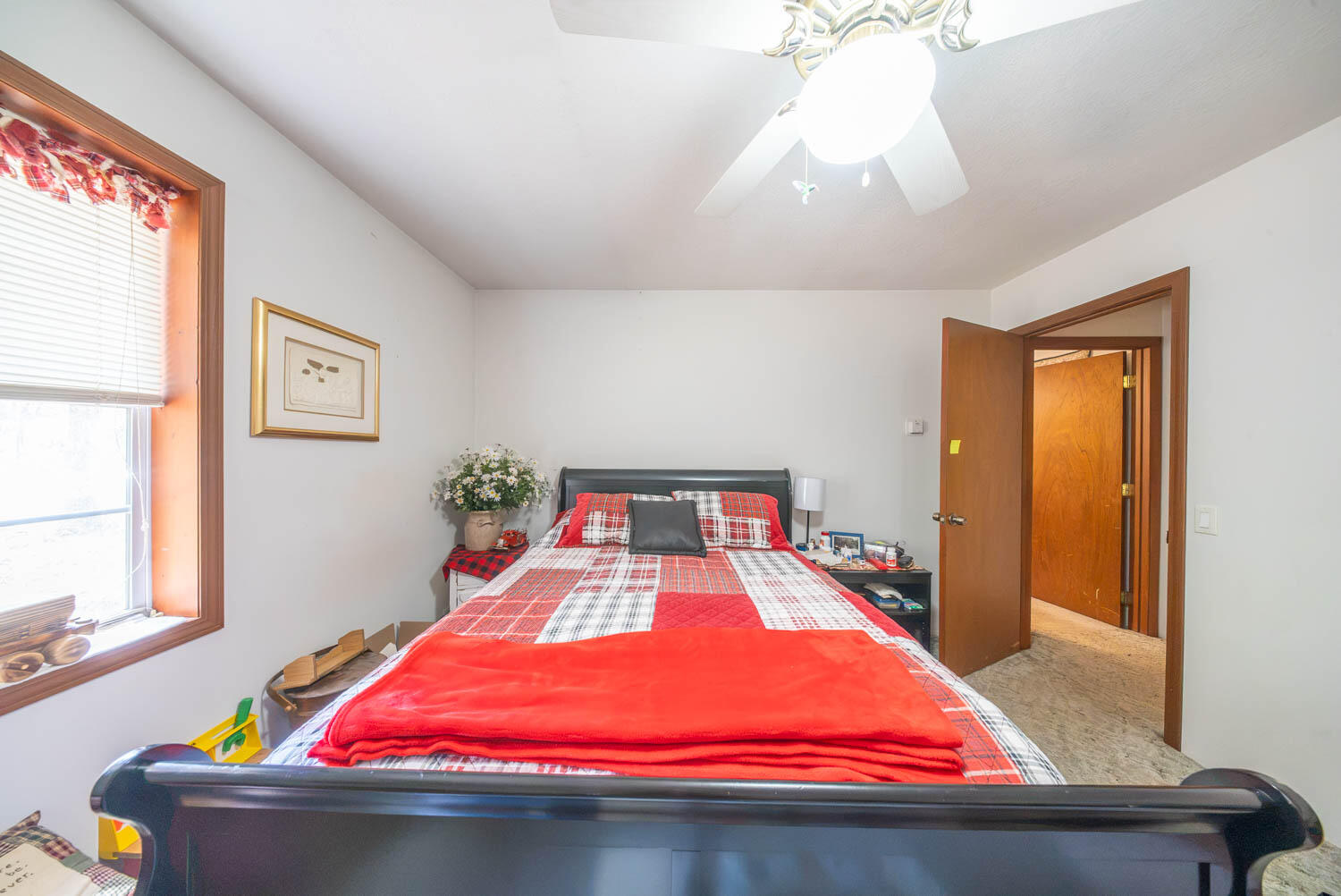 284 Hoot Owl Lane Property Photo 14