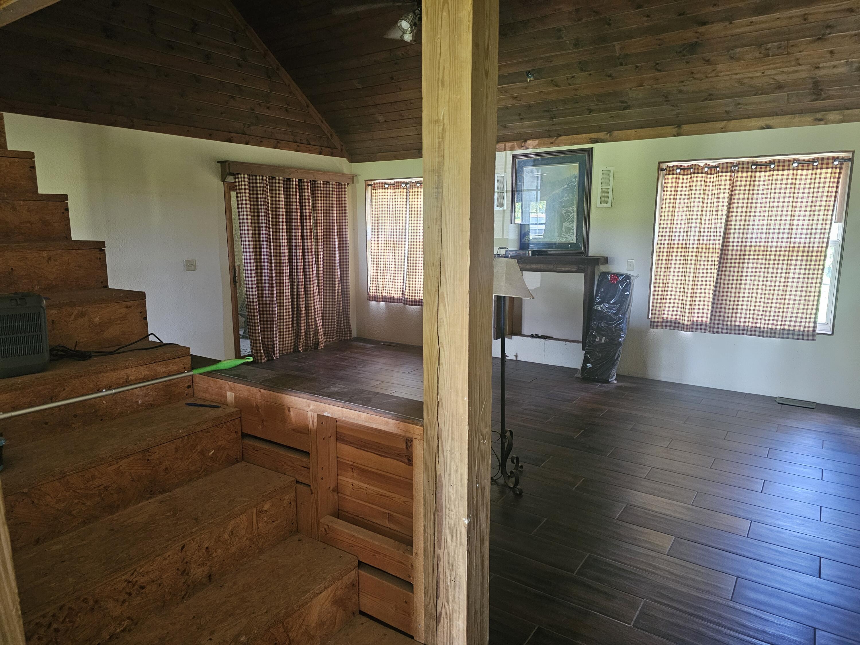 1335 Fr 1200 Property Photo 5