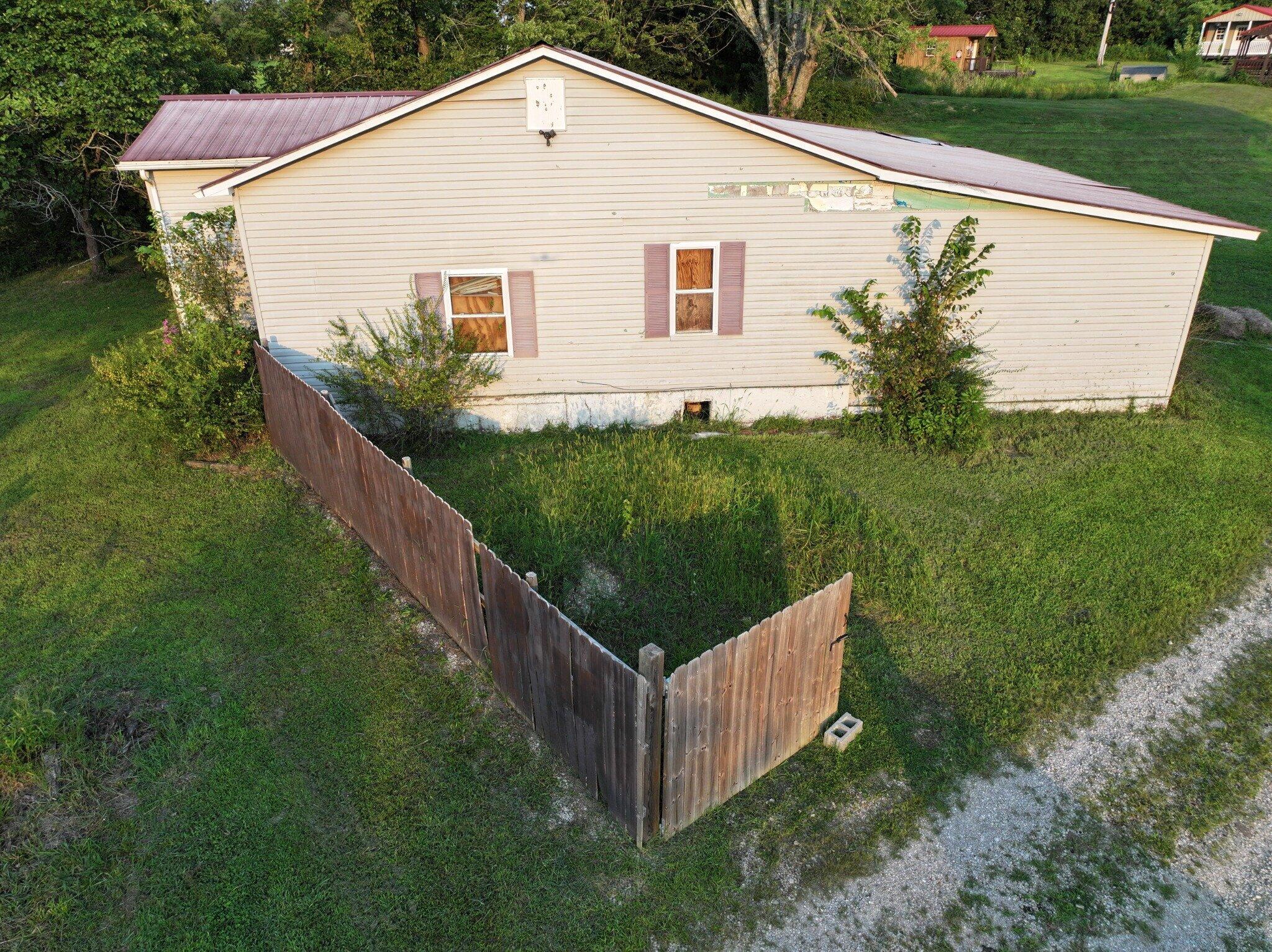 11002 Cypress Road Property Photo 5