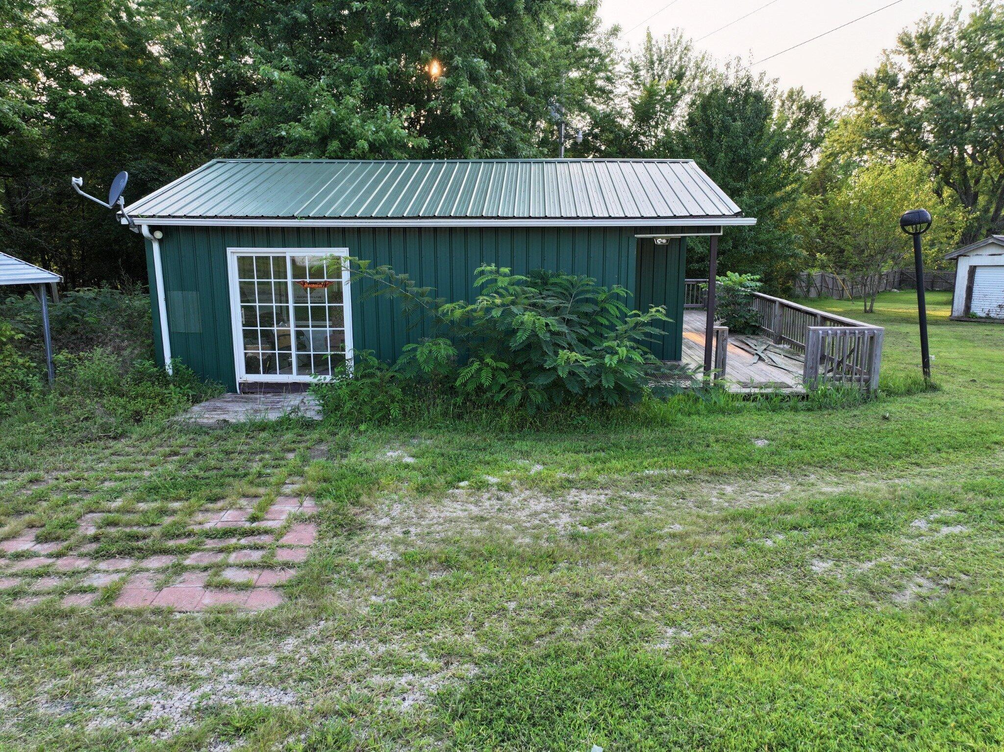 11002 Cypress Road Property Photo 9