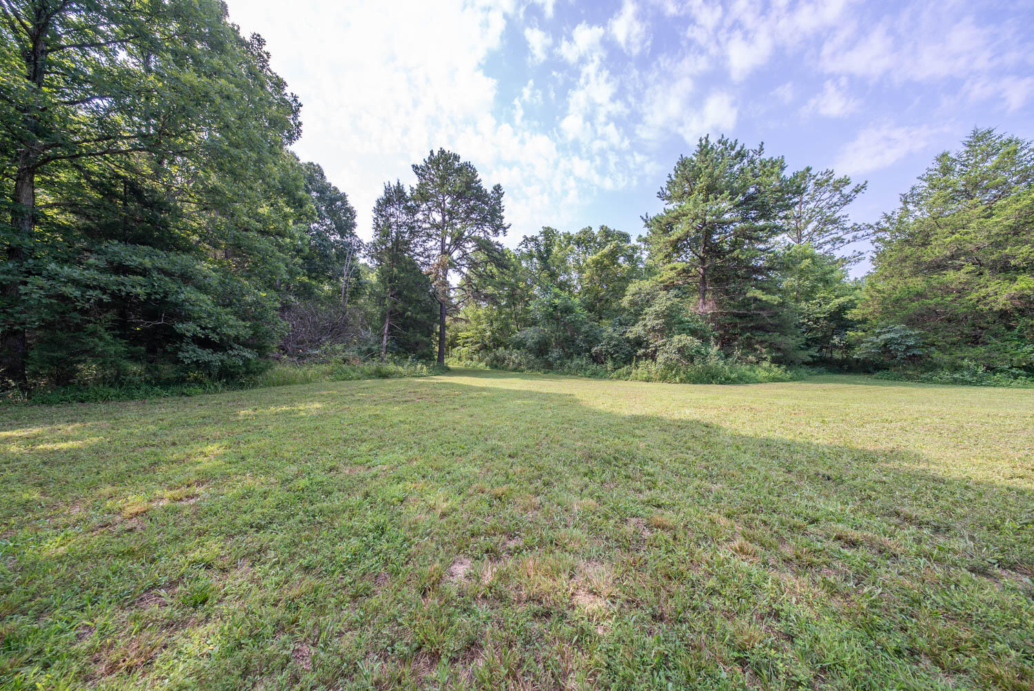 000 County Road 2661 Property Photo 11