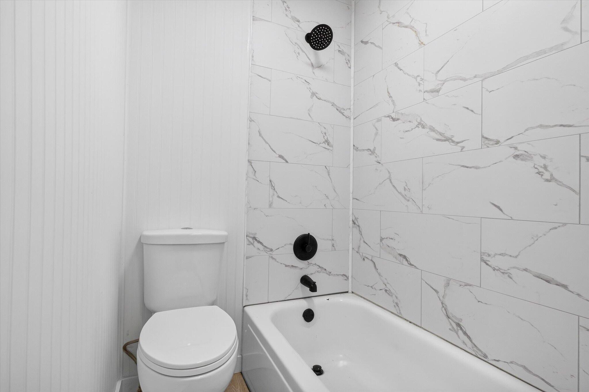 438 Lucas Street Property Photo 17