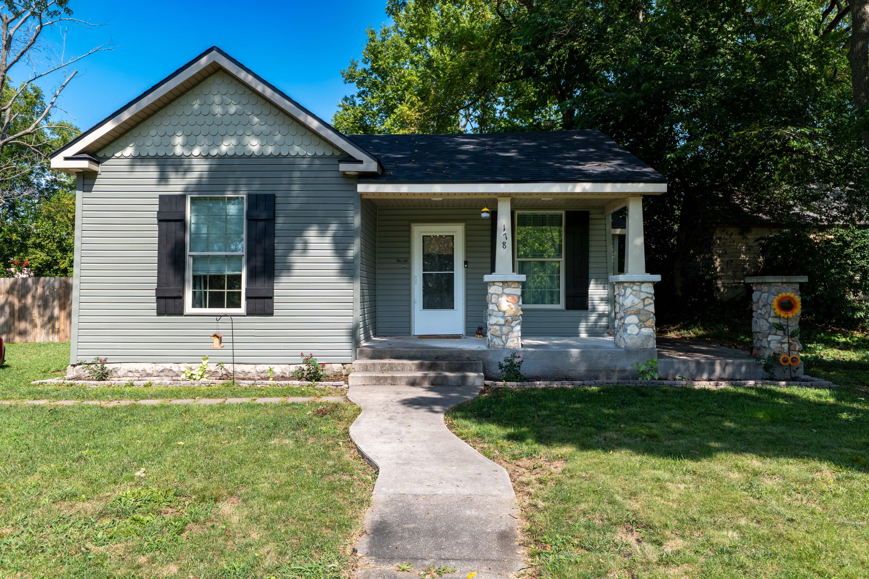 178 South Avenue Property Photo 1