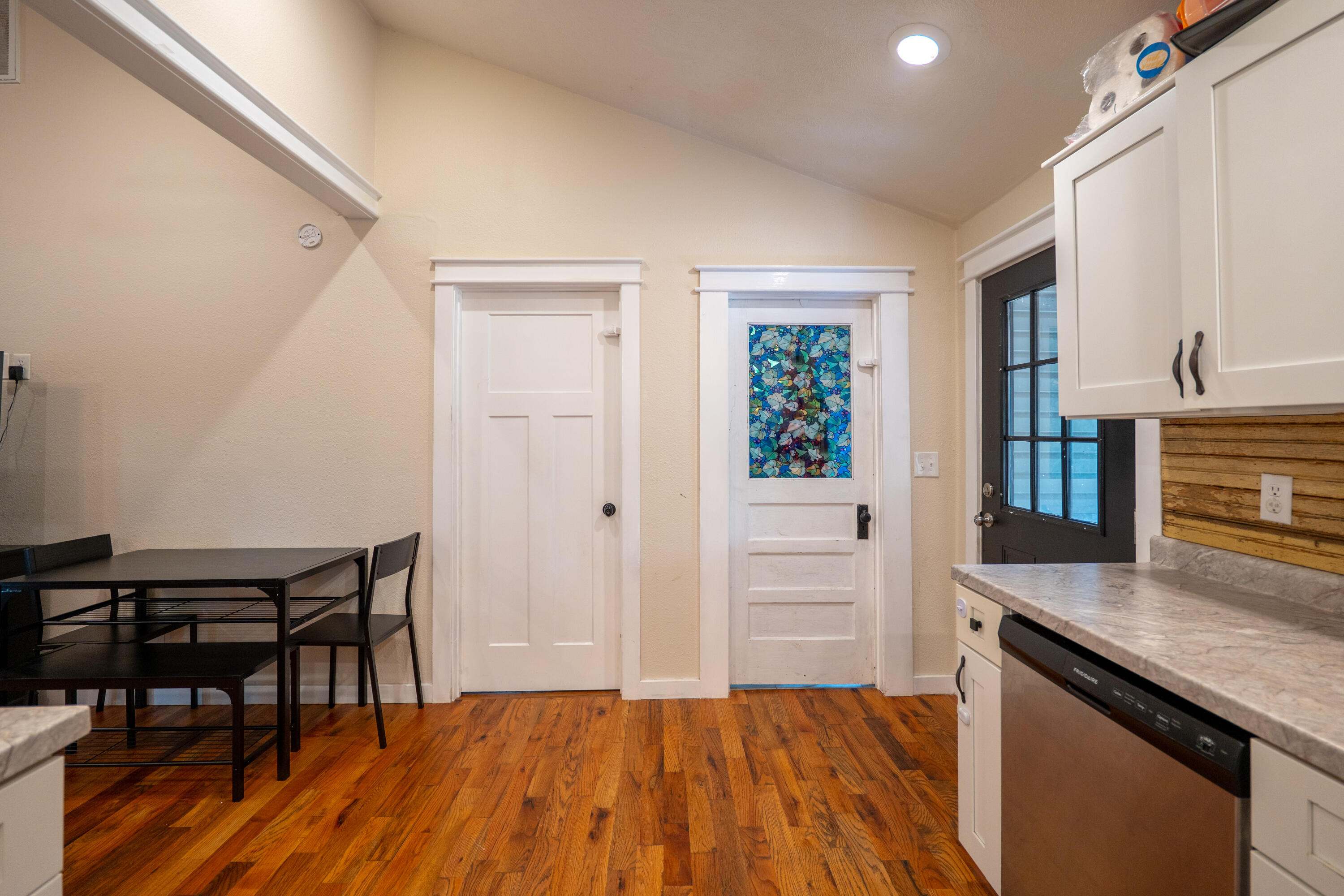 178 South Avenue Property Photo 12