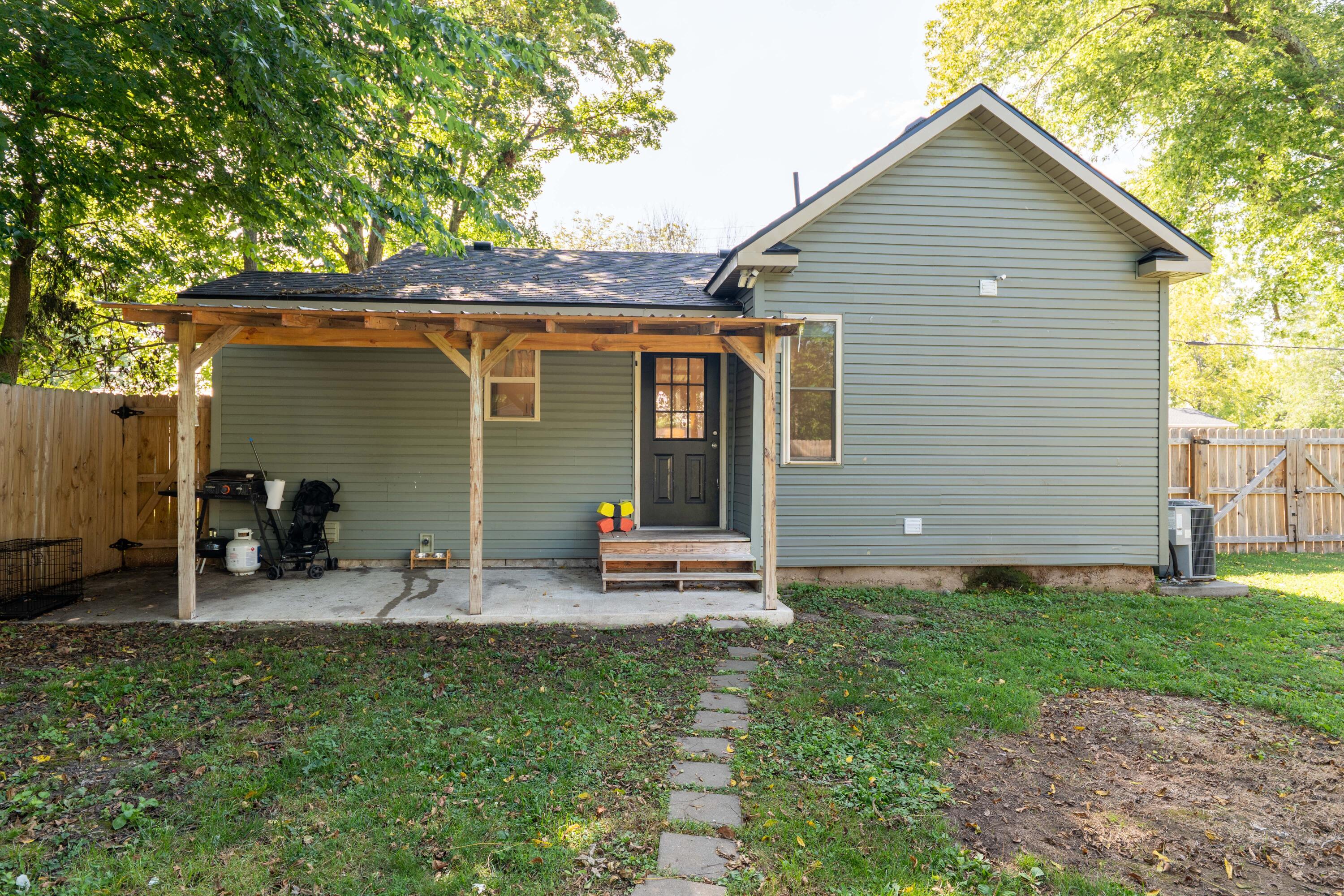 178 South Avenue Property Photo 17