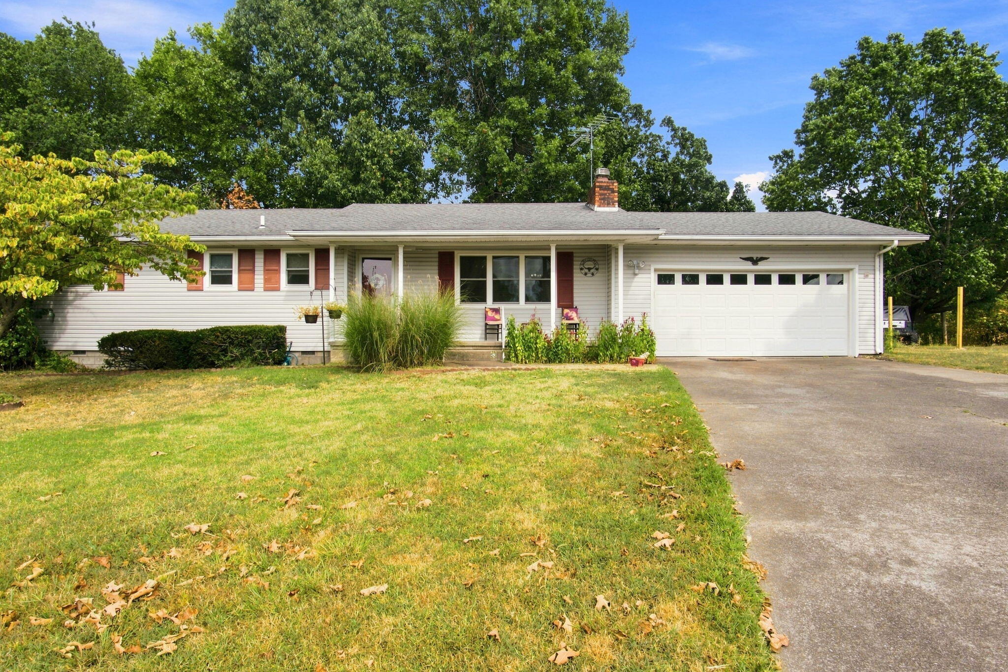 611 Elliff Drive Property Photo 1