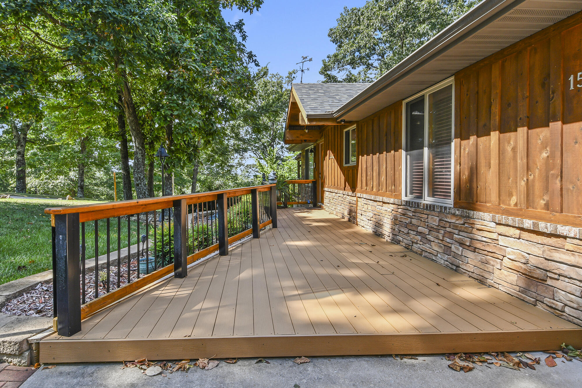 15 Lovers Lane Property Photo 6