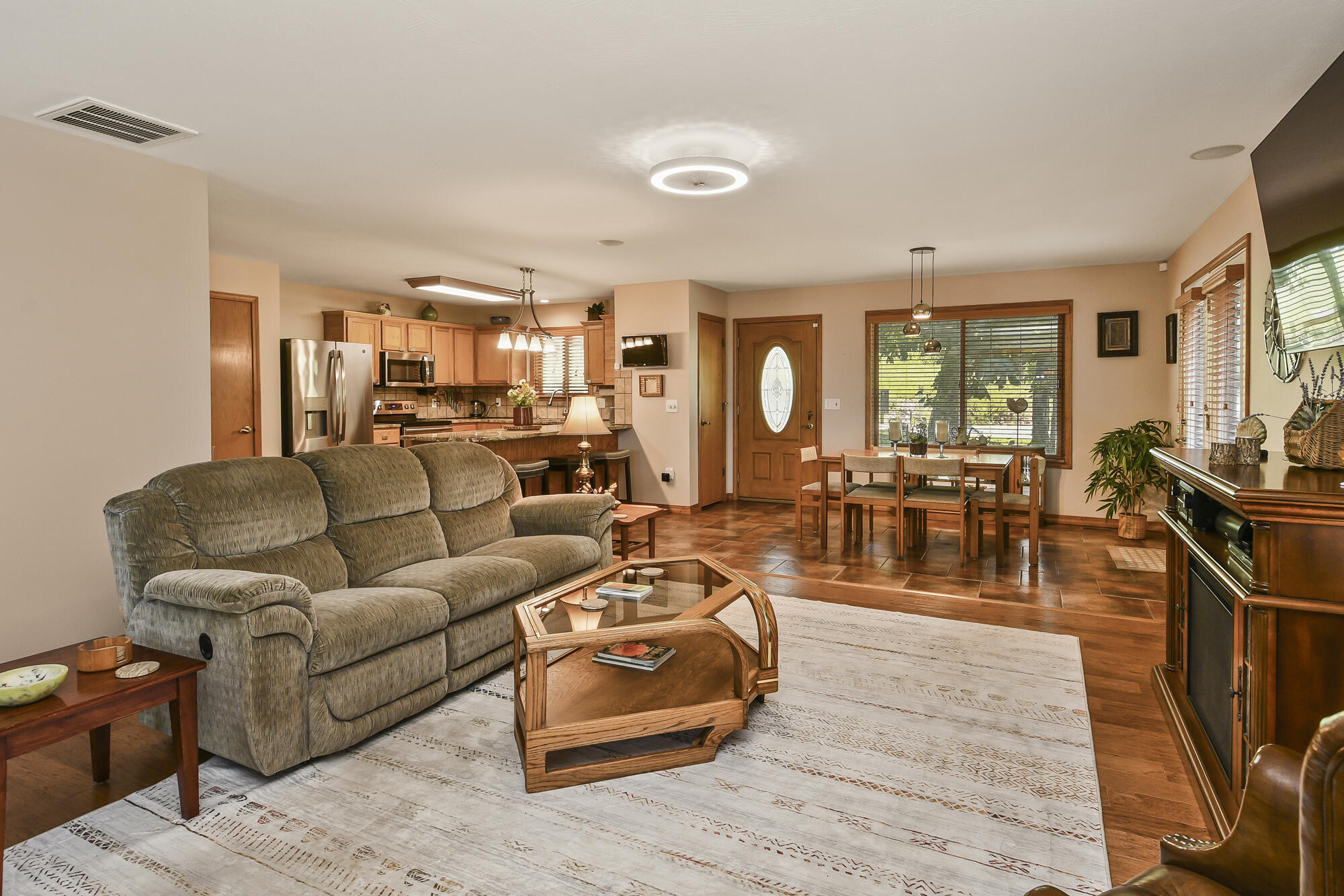 15 Lovers Lane Property Photo 14