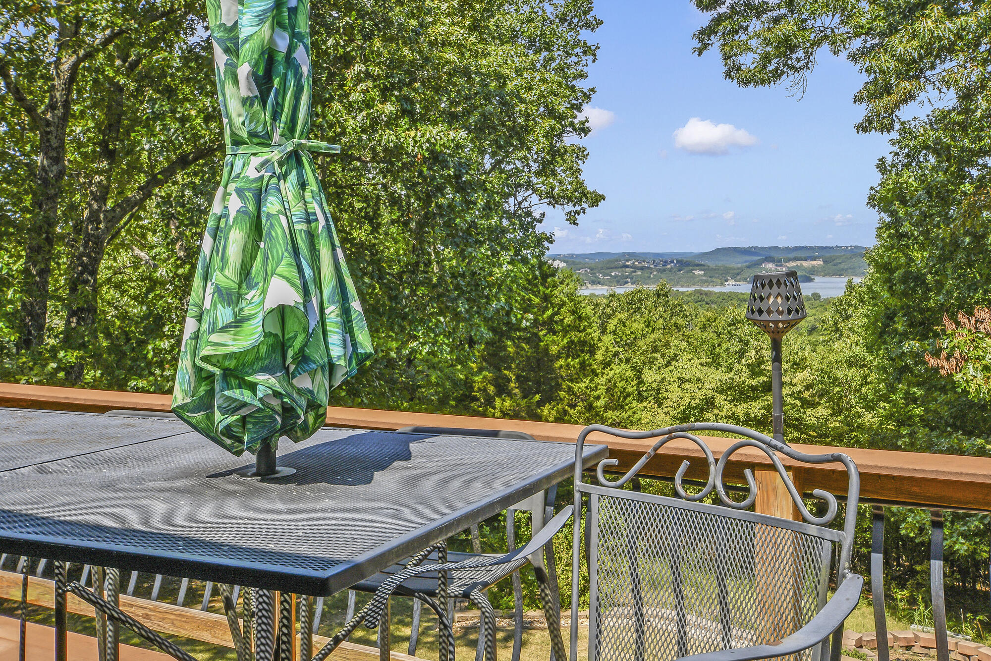 15 Lovers Lane Property Photo 17