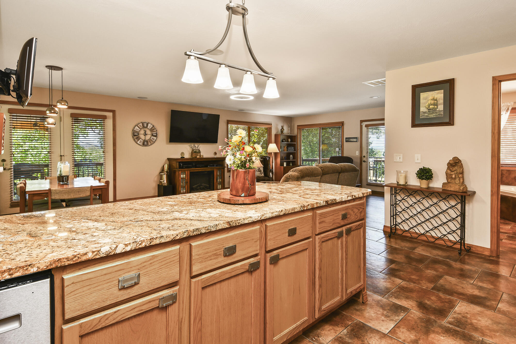 15 Lovers Lane Property Photo 28
