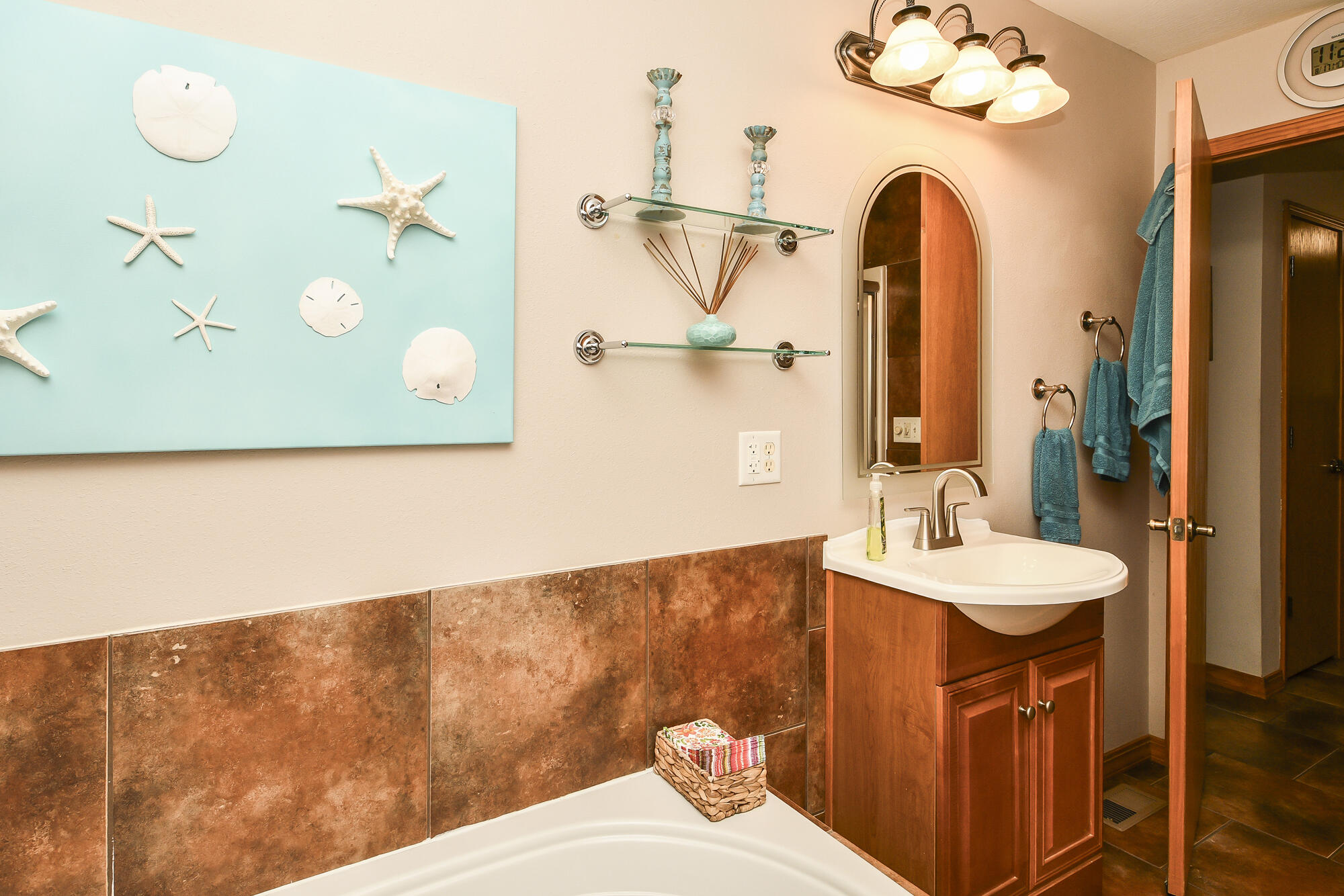 15 Lovers Lane Property Photo 34