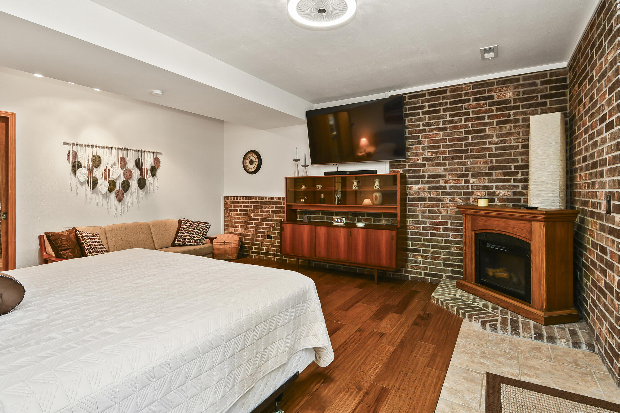 15 Lovers Lane Property Photo 44