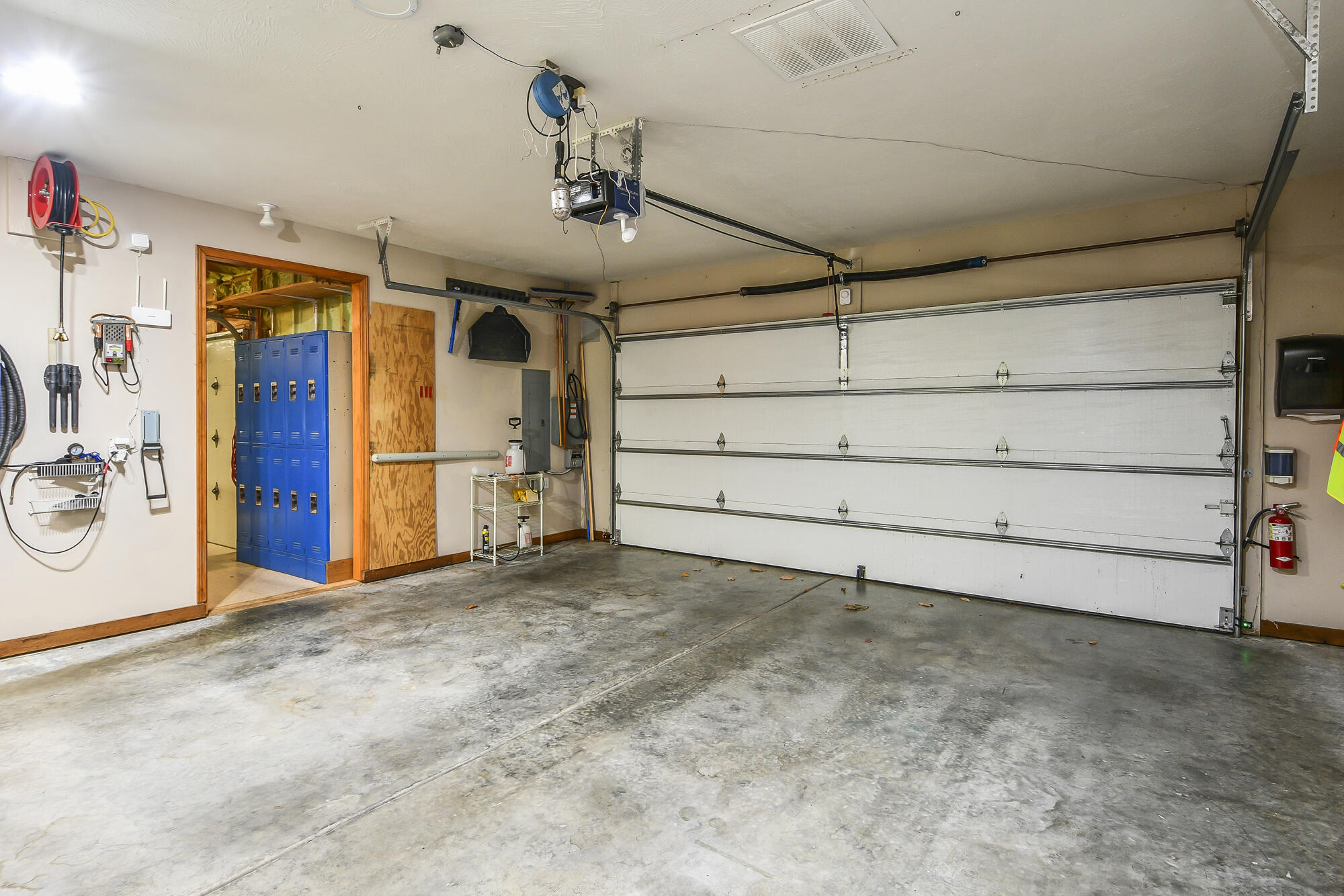 15 Lovers Lane Property Photo 58