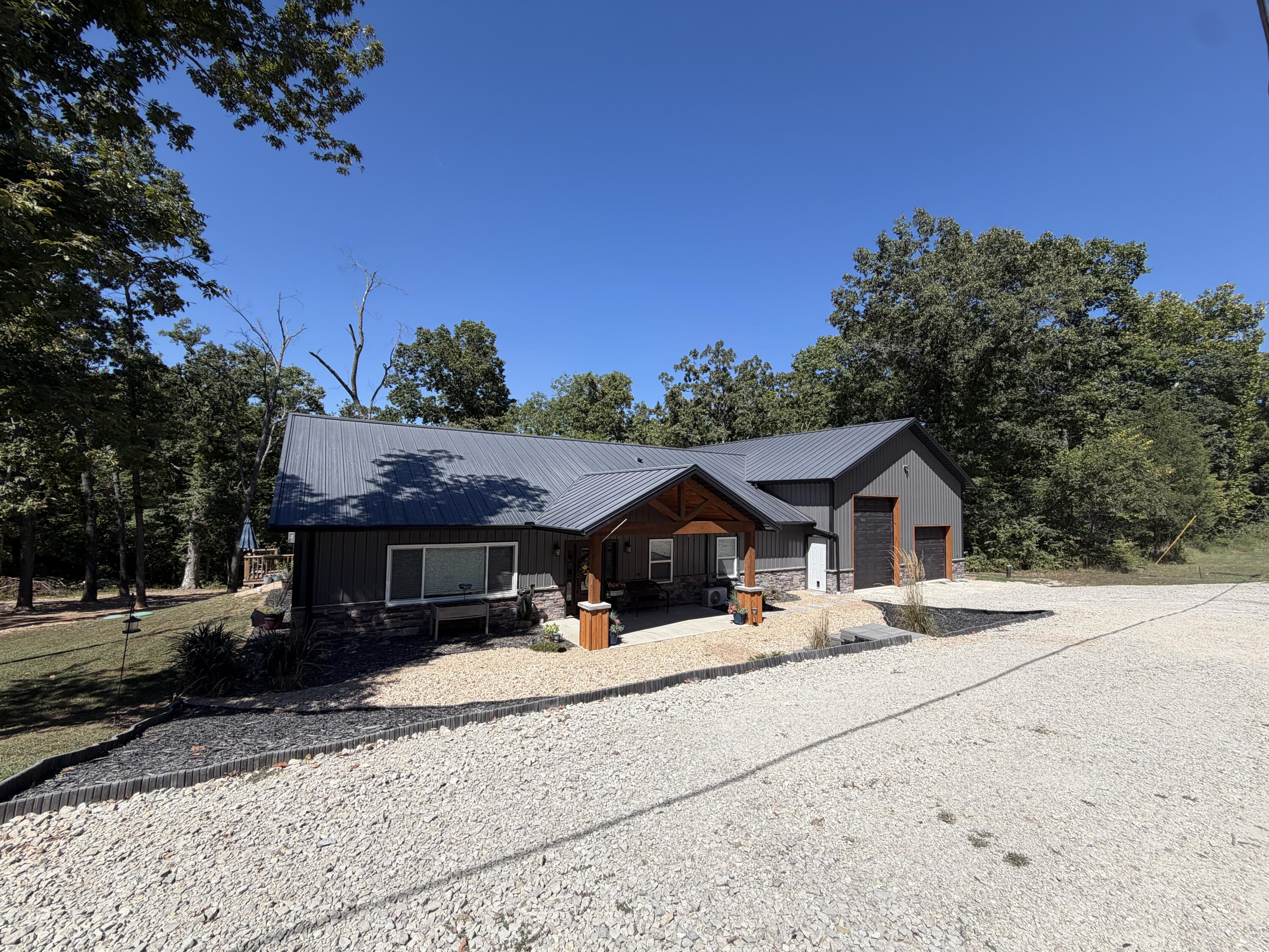 815 Fish N Fun Drive Property Photo 4