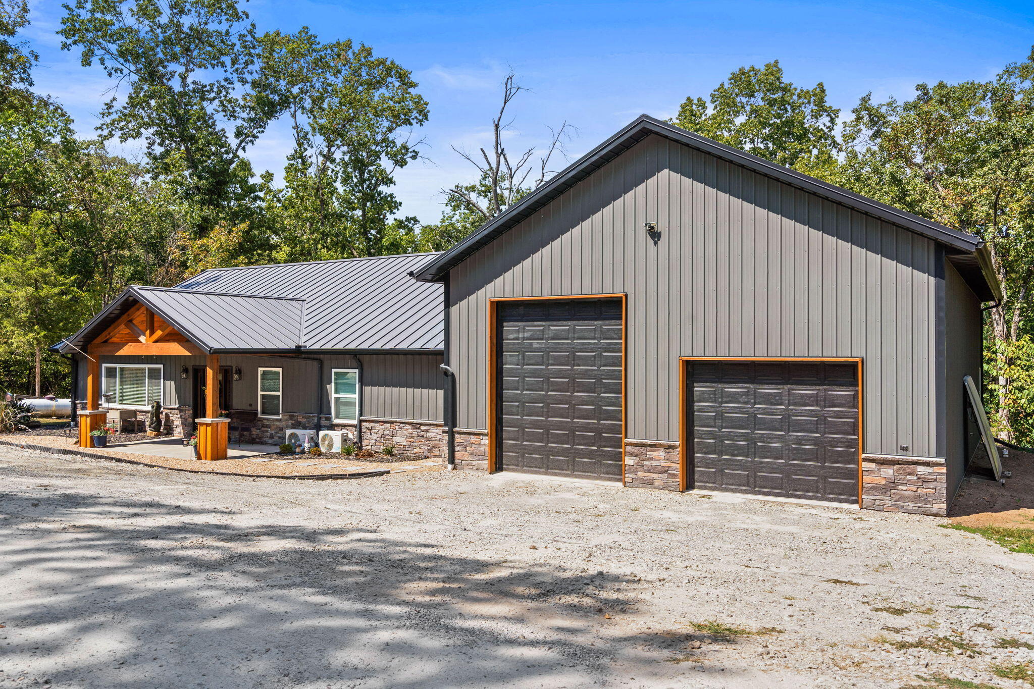 815 Fish N Fun Drive Property Photo 4