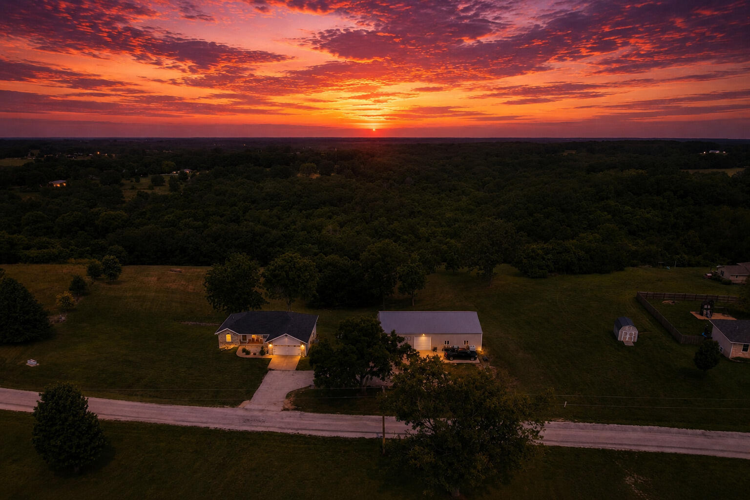 495 Bear Ridge Property Photo 2