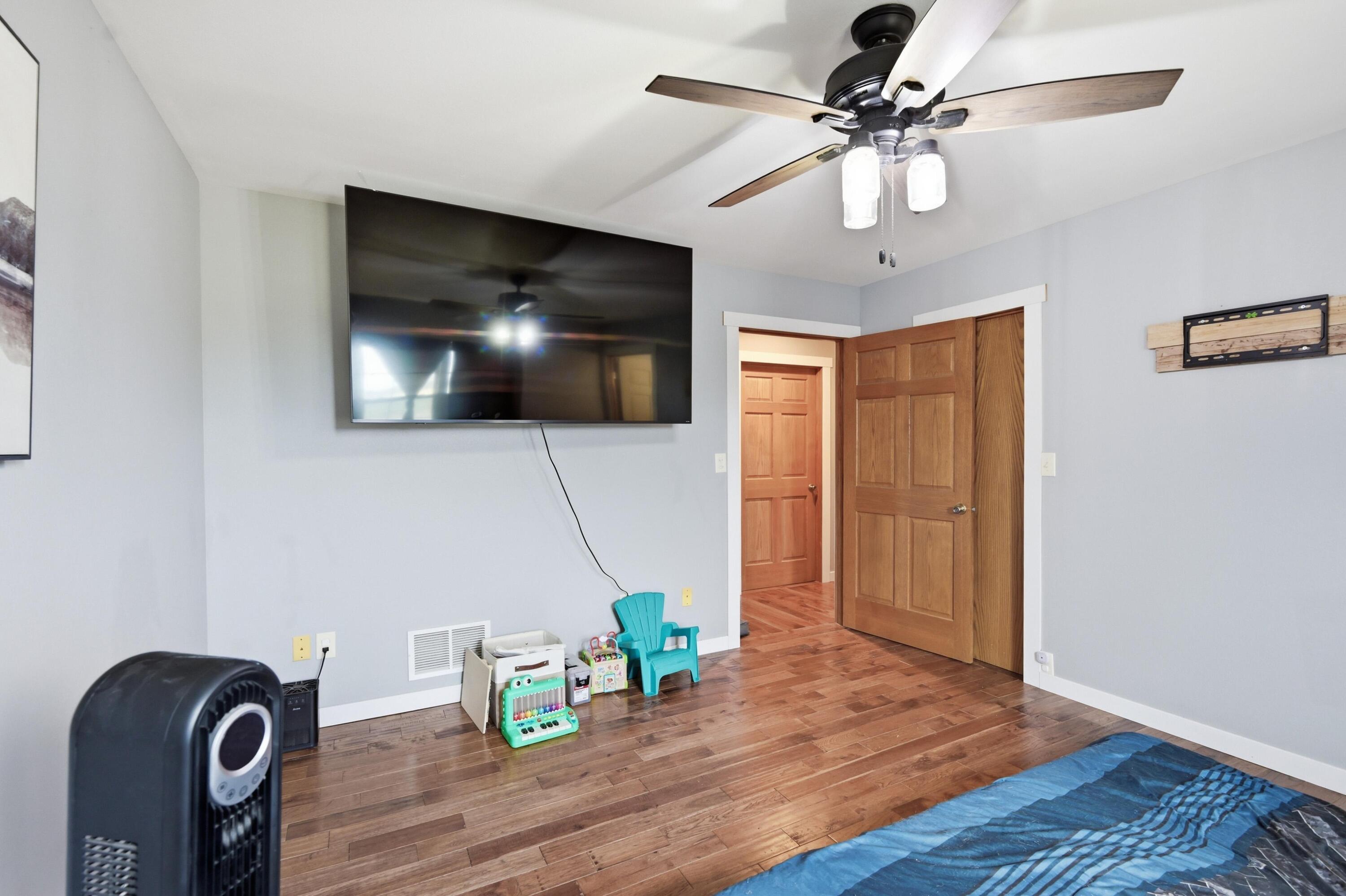 7848 Blackberry Road Property Photo 25