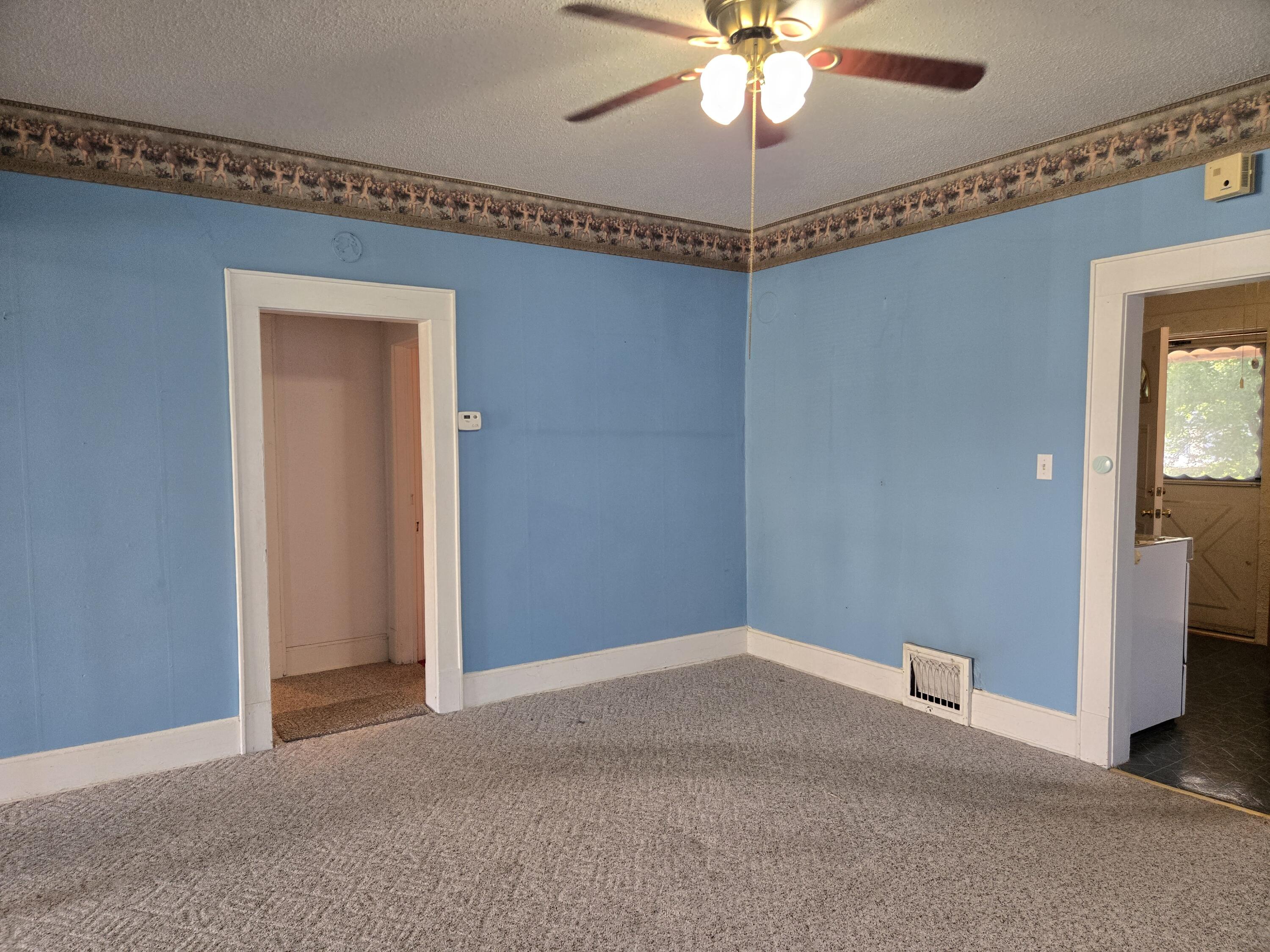 1224 North Broadway Avenue Property Photo 16