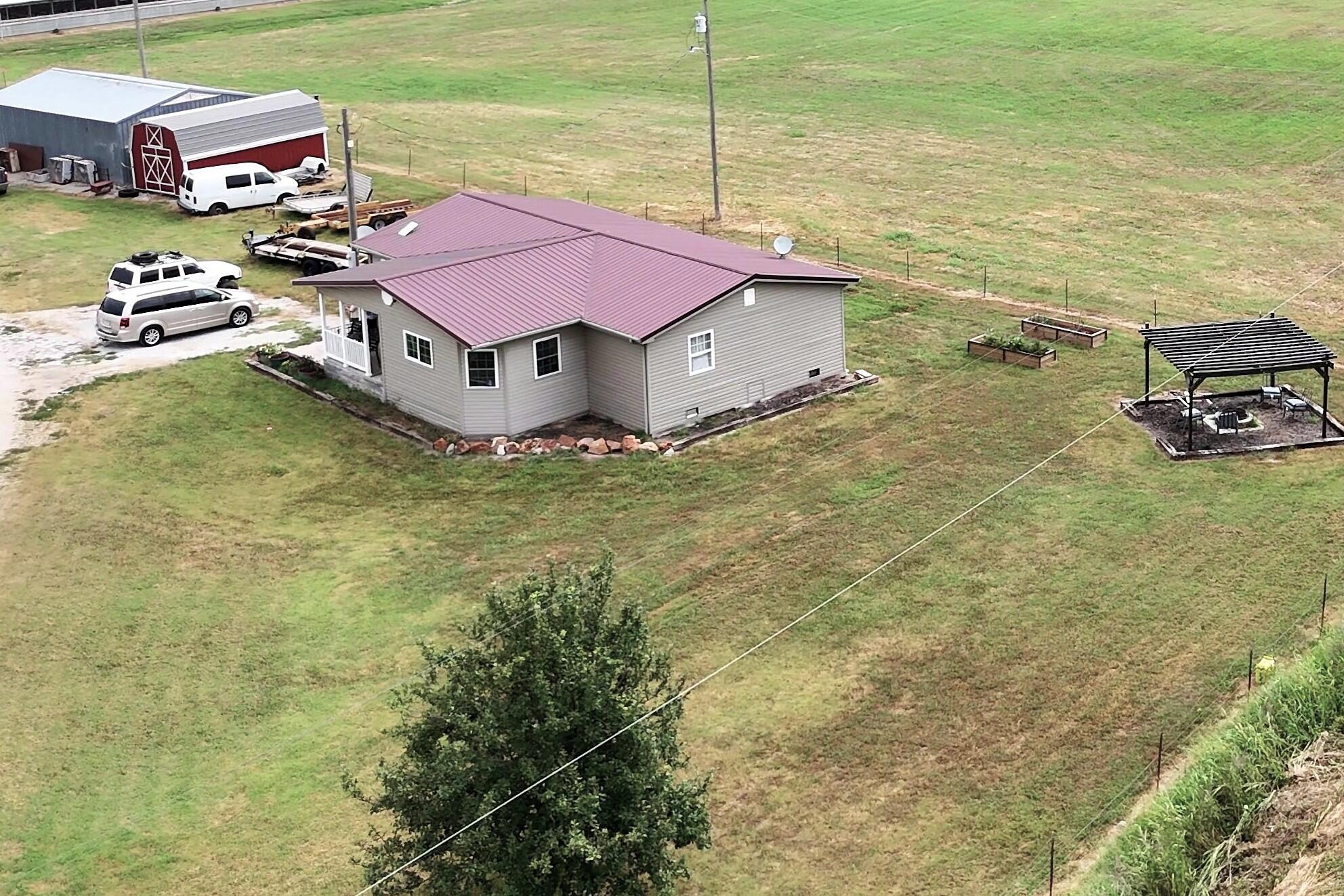 11477 North Blackberry Road Property Photo 6