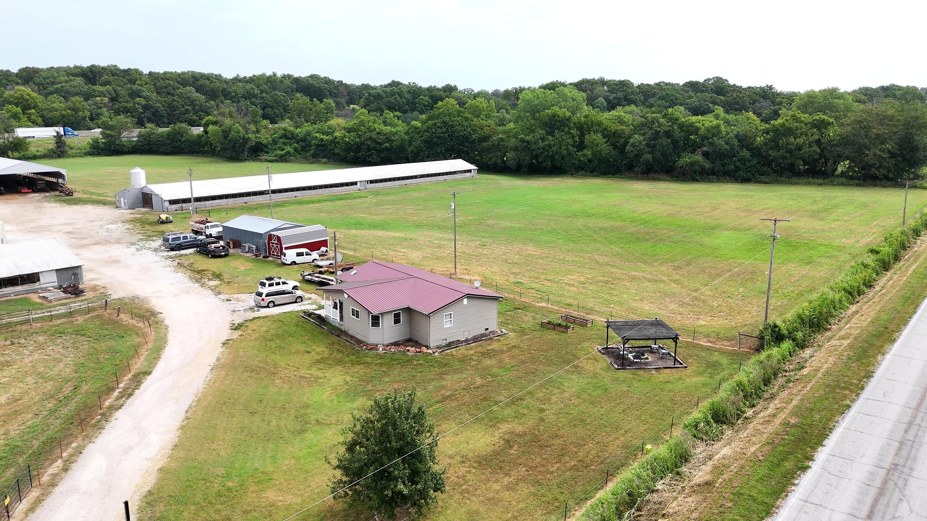 11477 North Blackberry Road Property Photo 18
