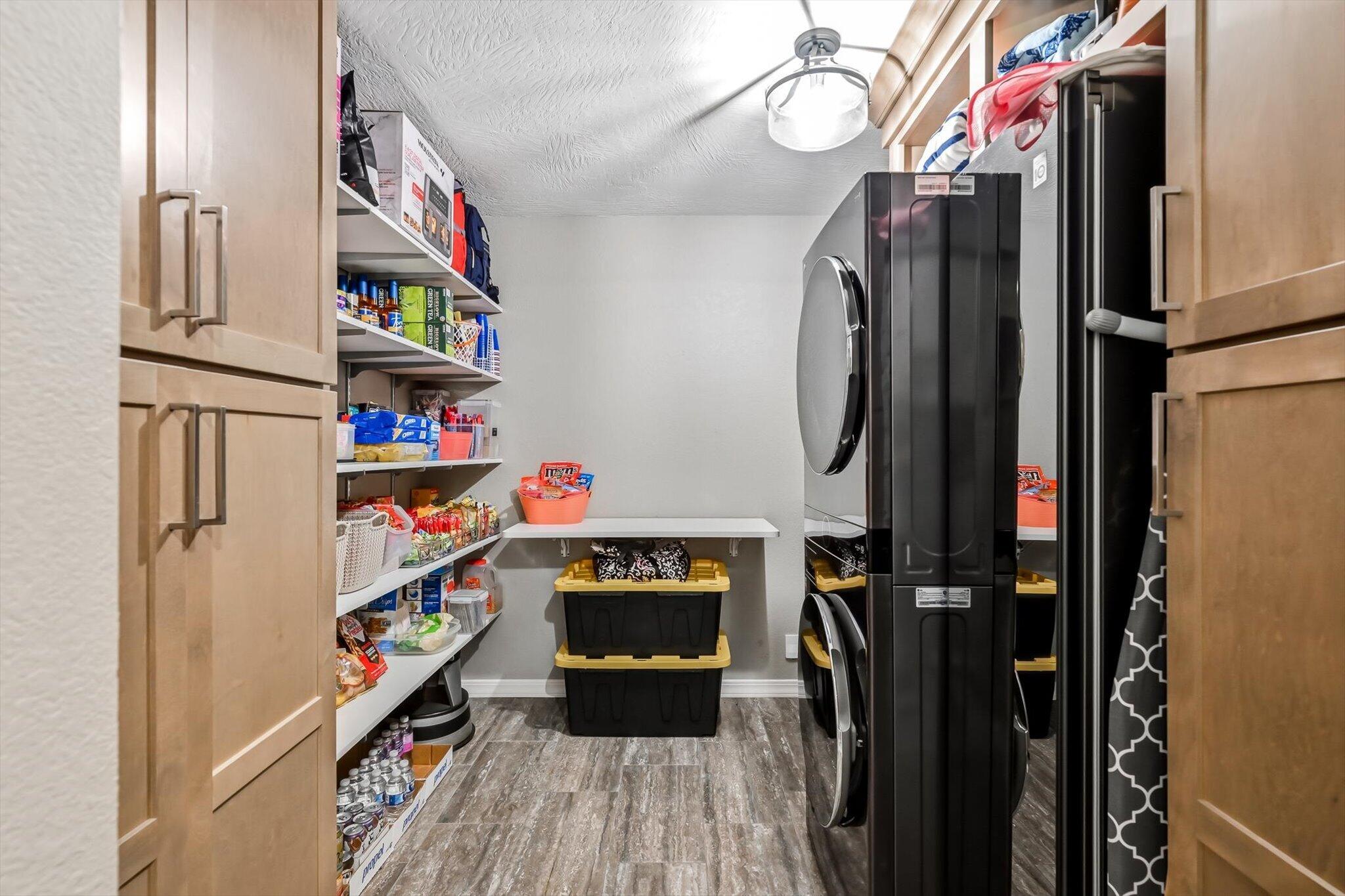 848 East Country Ridge Street Property Photo 18