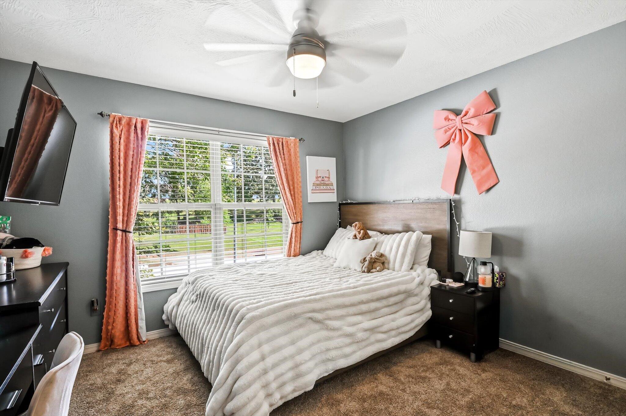 848 East Country Ridge Street Property Photo 26