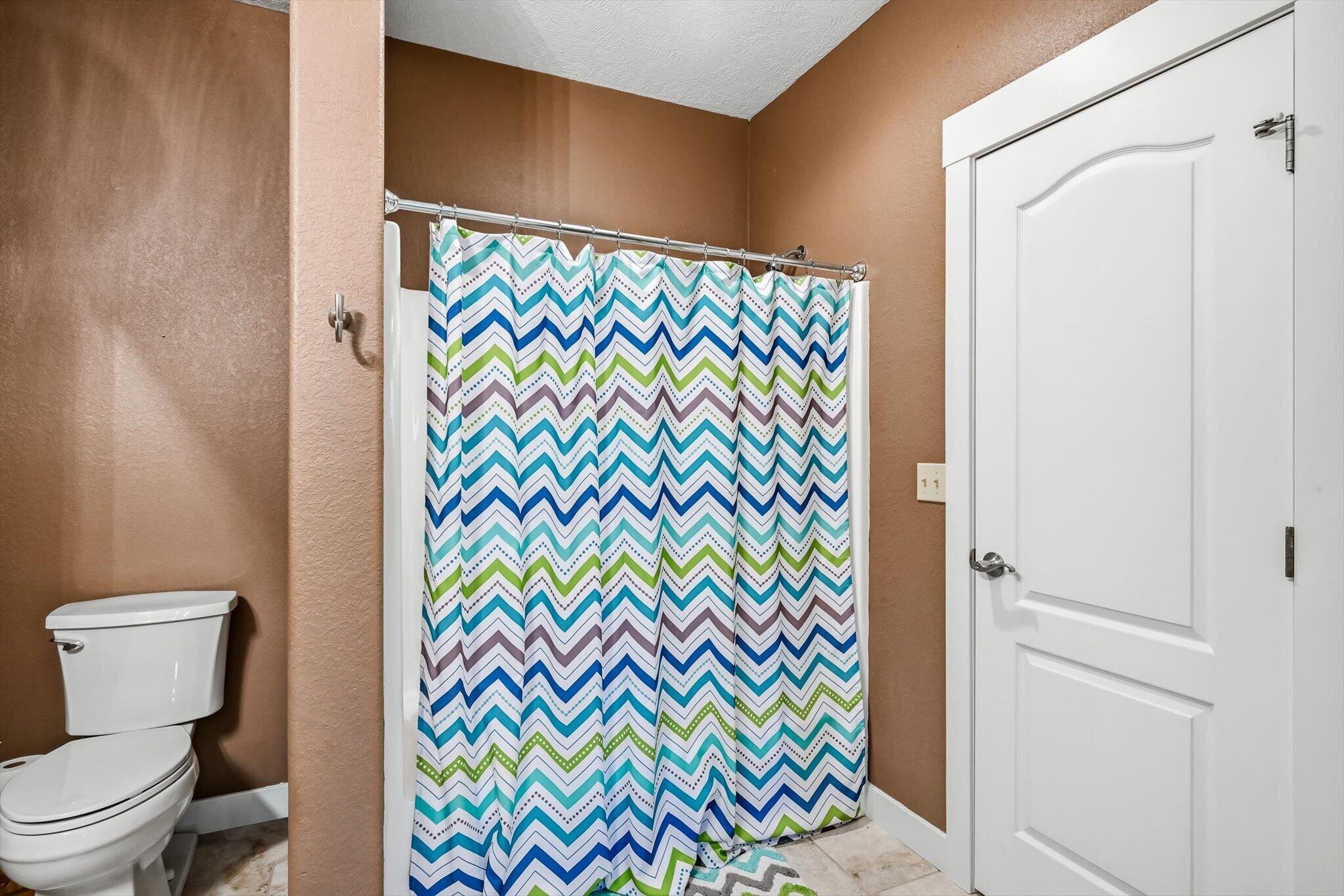 848 East Country Ridge Street Property Photo 38