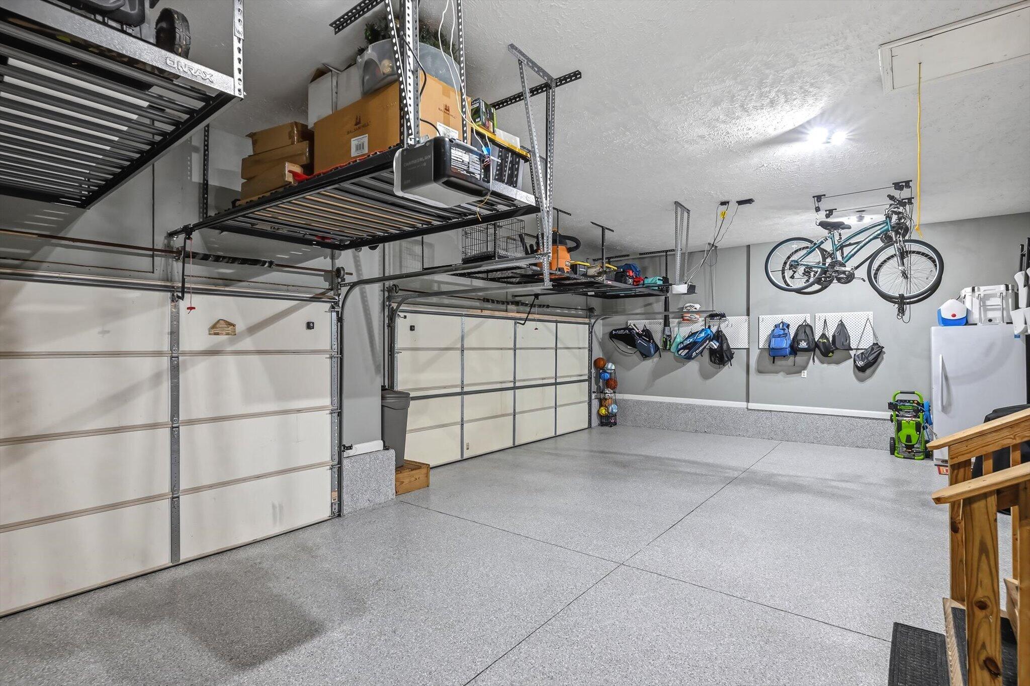 848 East Country Ridge Street Property Photo 42