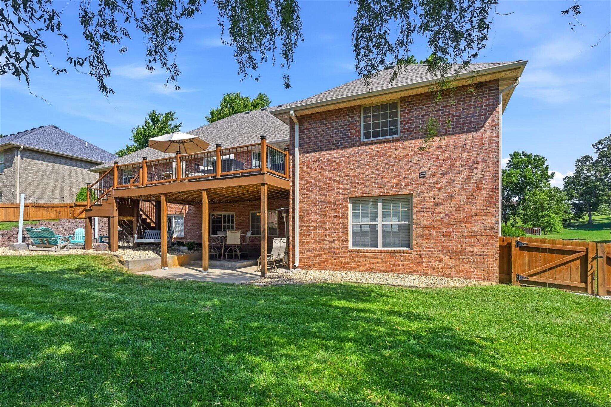 848 East Country Ridge Street Property Photo 43