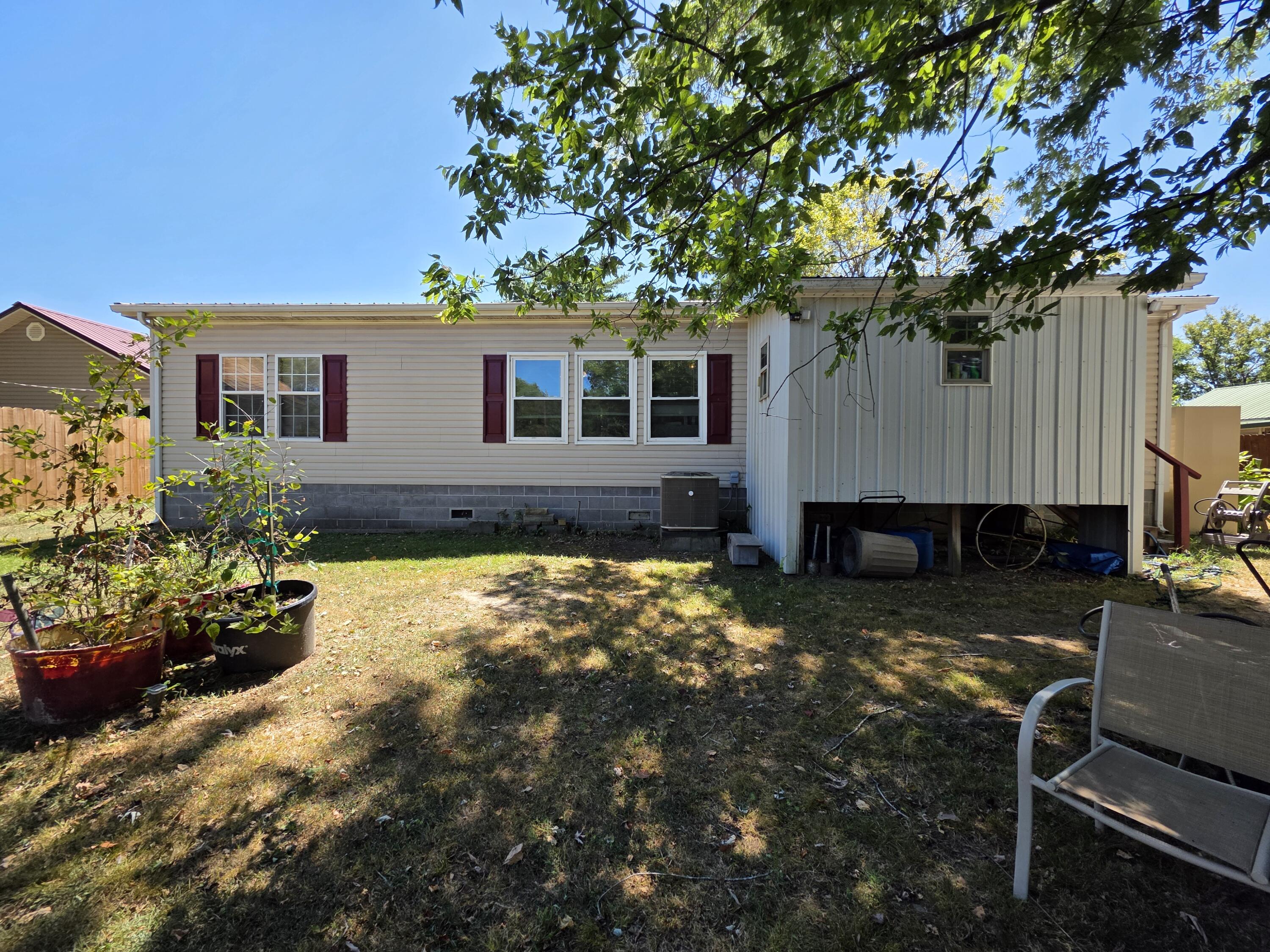 417 Ottawa Street Property Photo 7