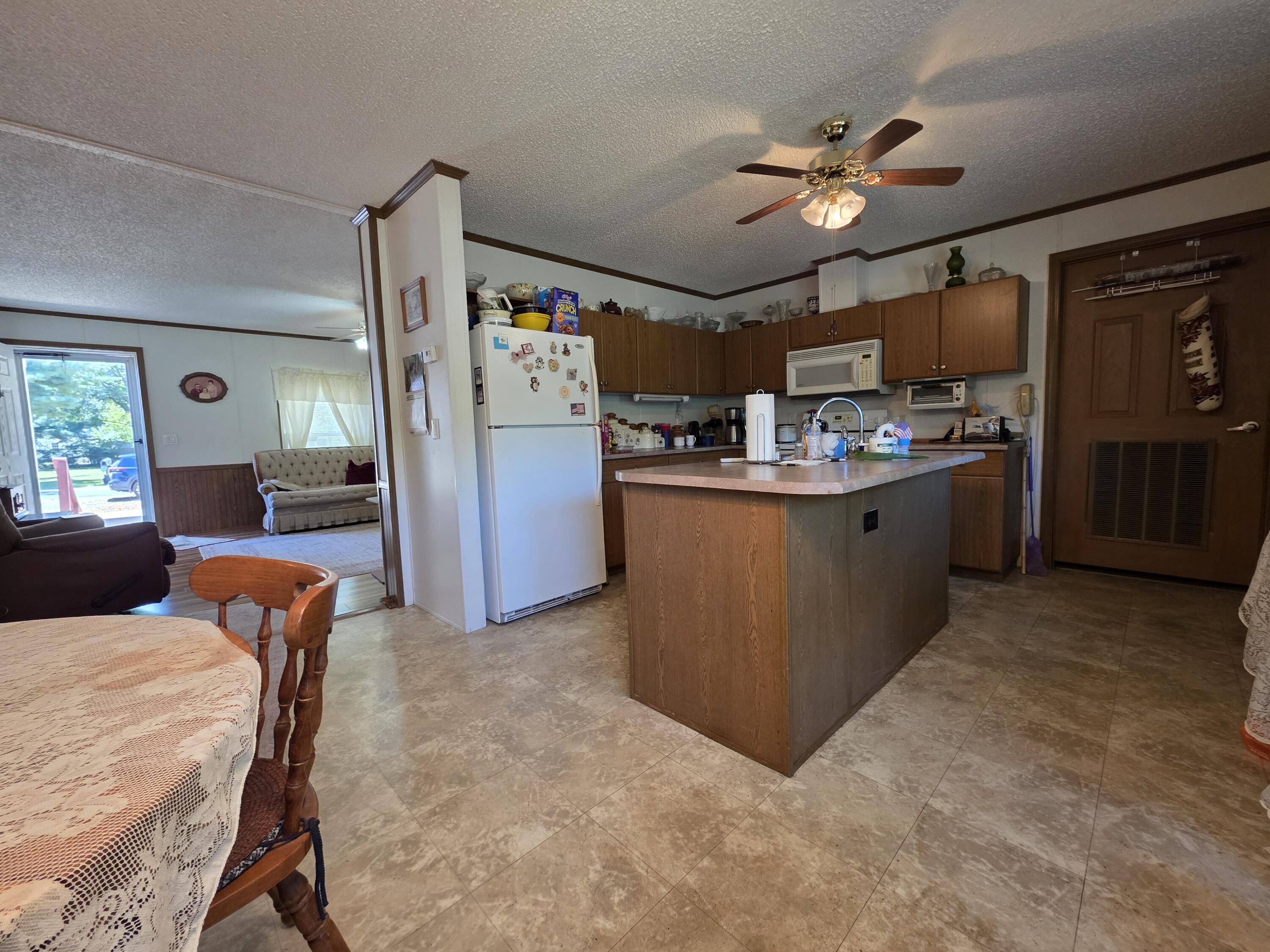 417 Ottawa Street Property Photo 19