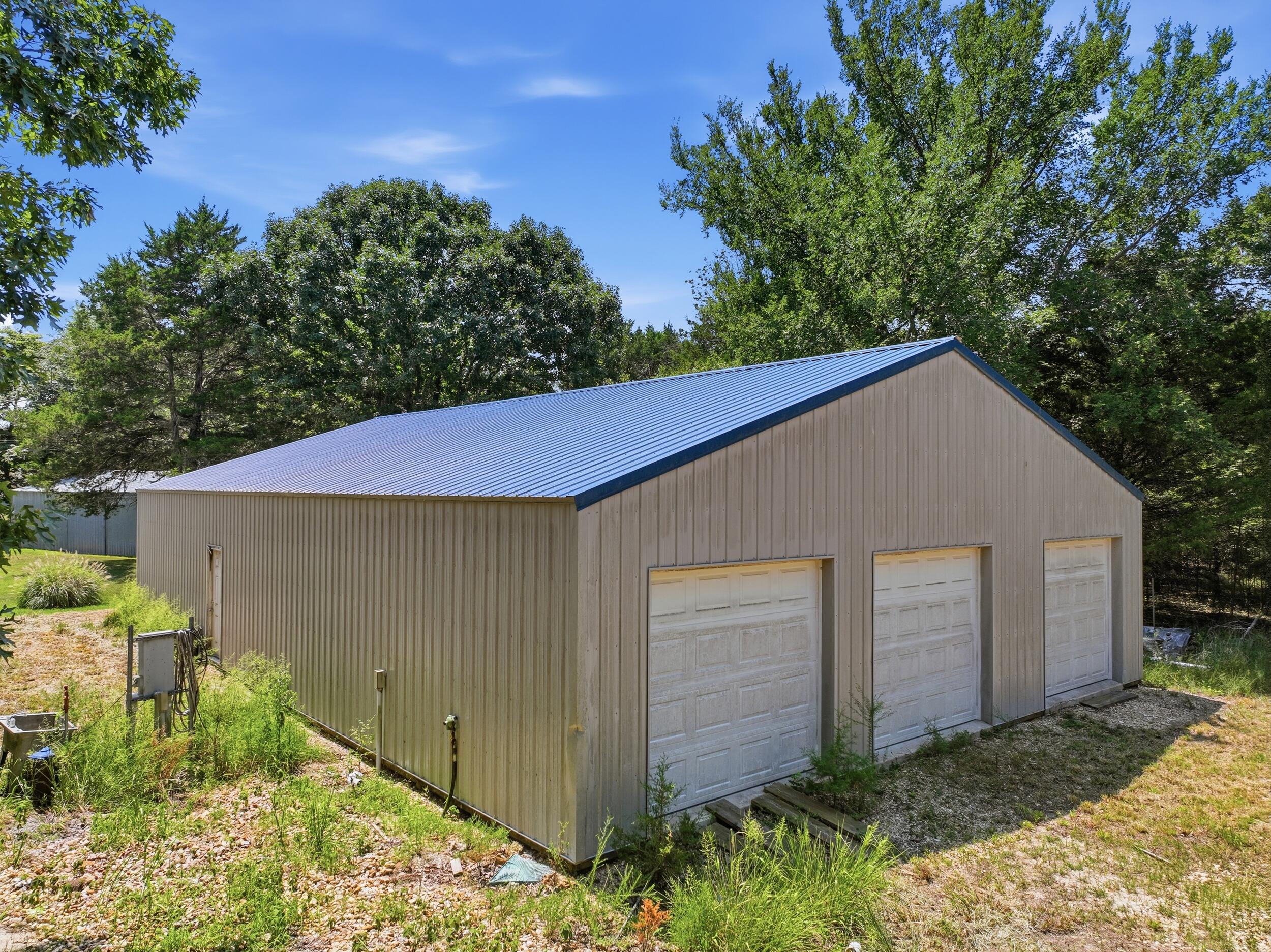 4751 Lazy Acres Road Property Photo 21