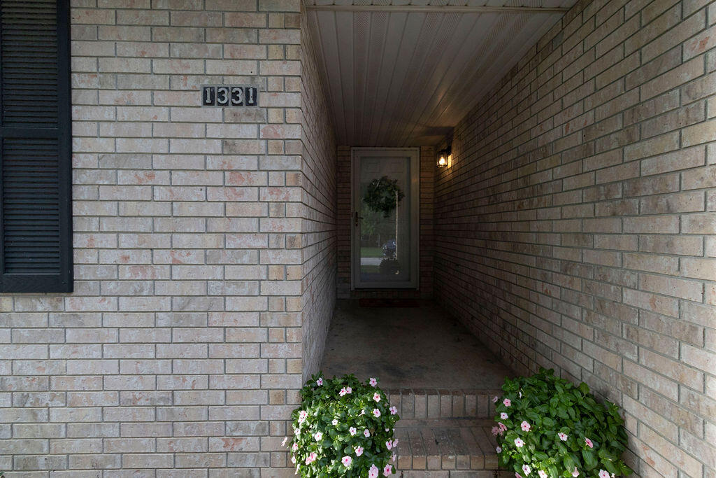 1331 West Turnberry Boulevard Property Photo 4