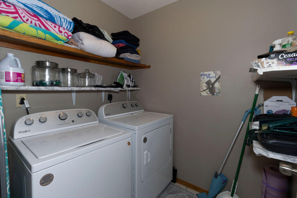 1331 West Turnberry Boulevard Property Photo 16