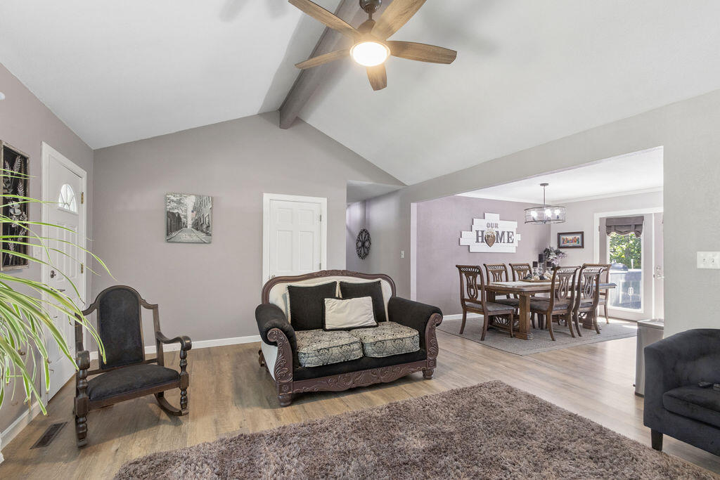 15905 South 1355 Road Property Photo 7
