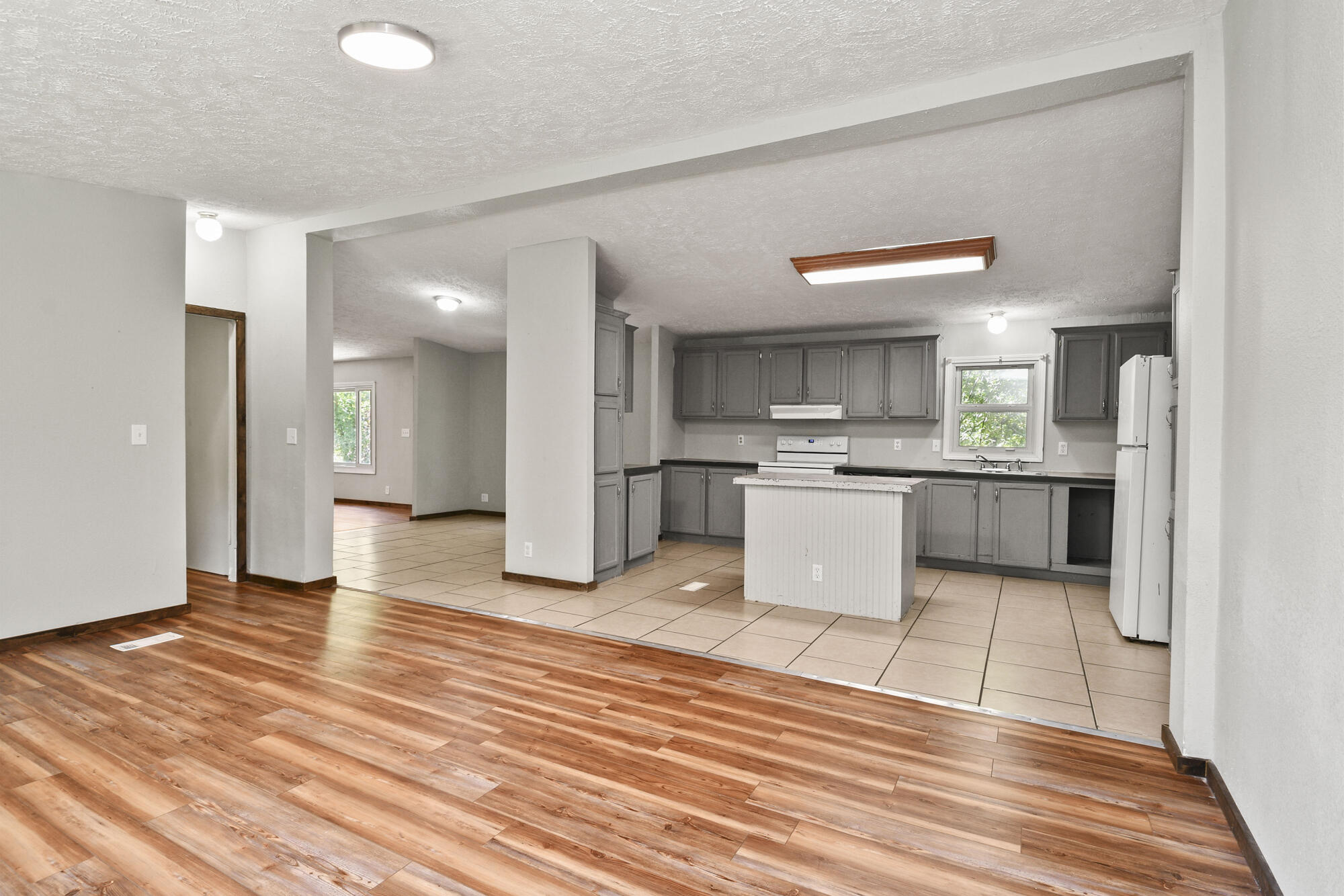 5082 State Highway M Property Photo 12