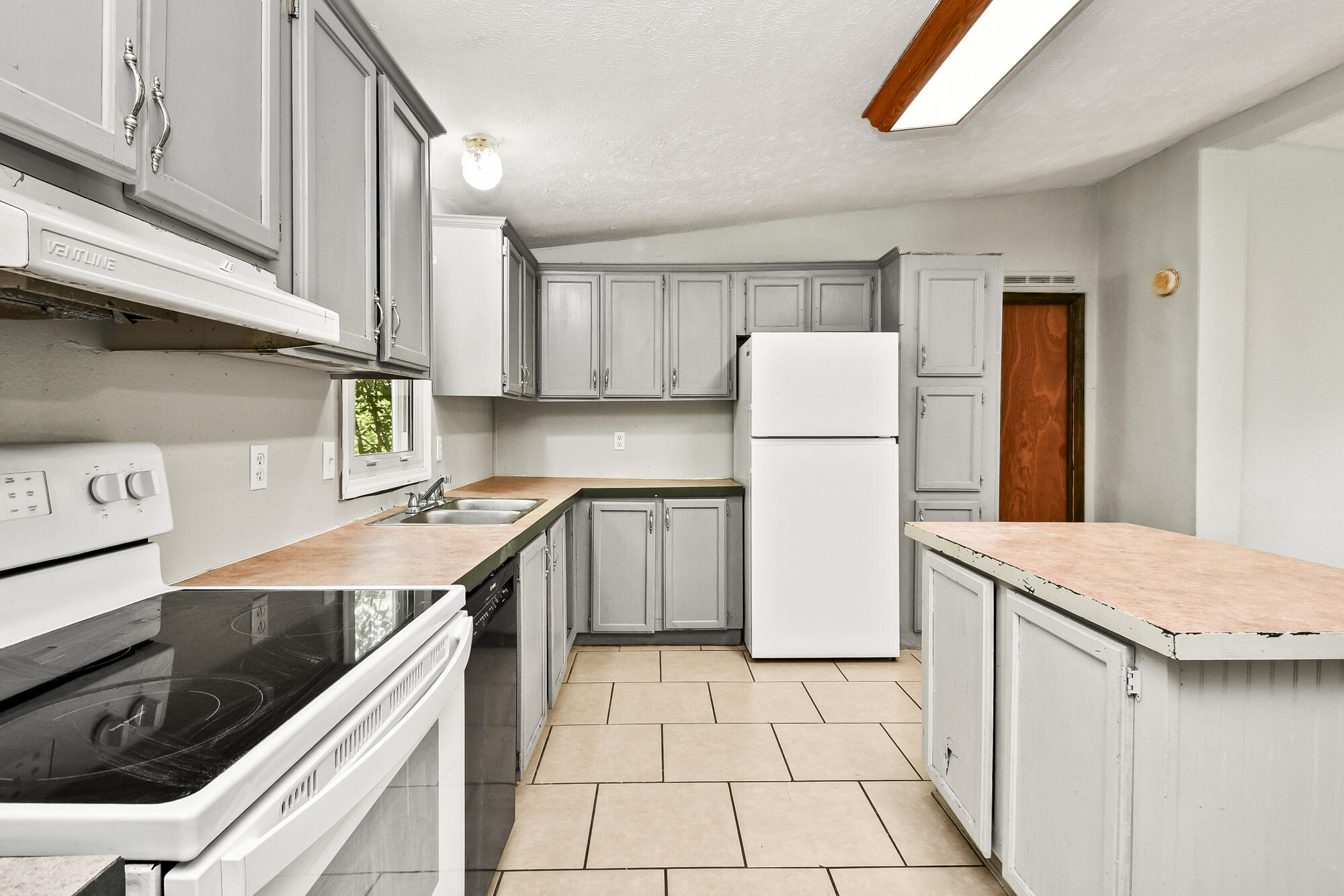 5082 State Highway M Property Photo 16