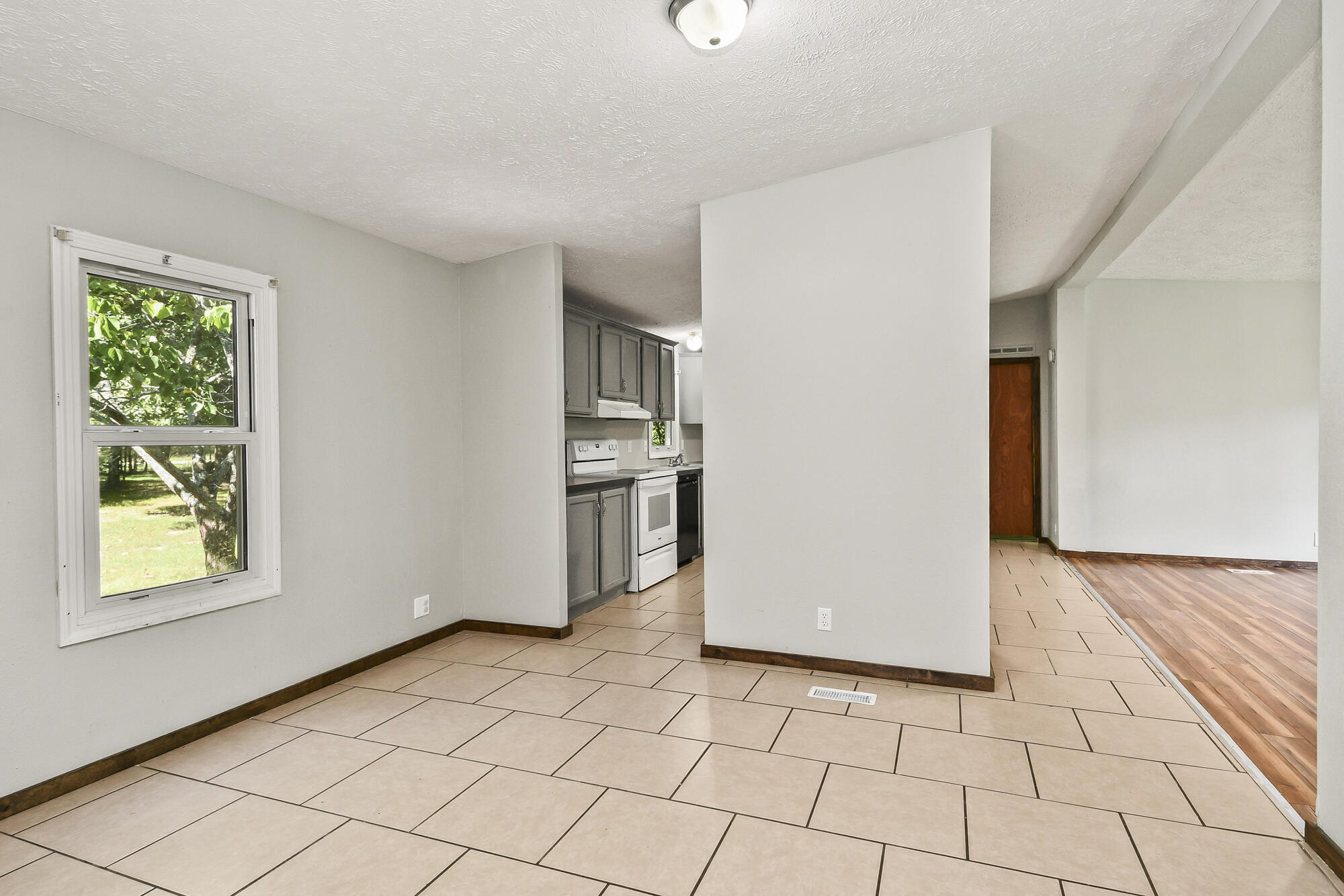 5082 State Highway M Property Photo 24