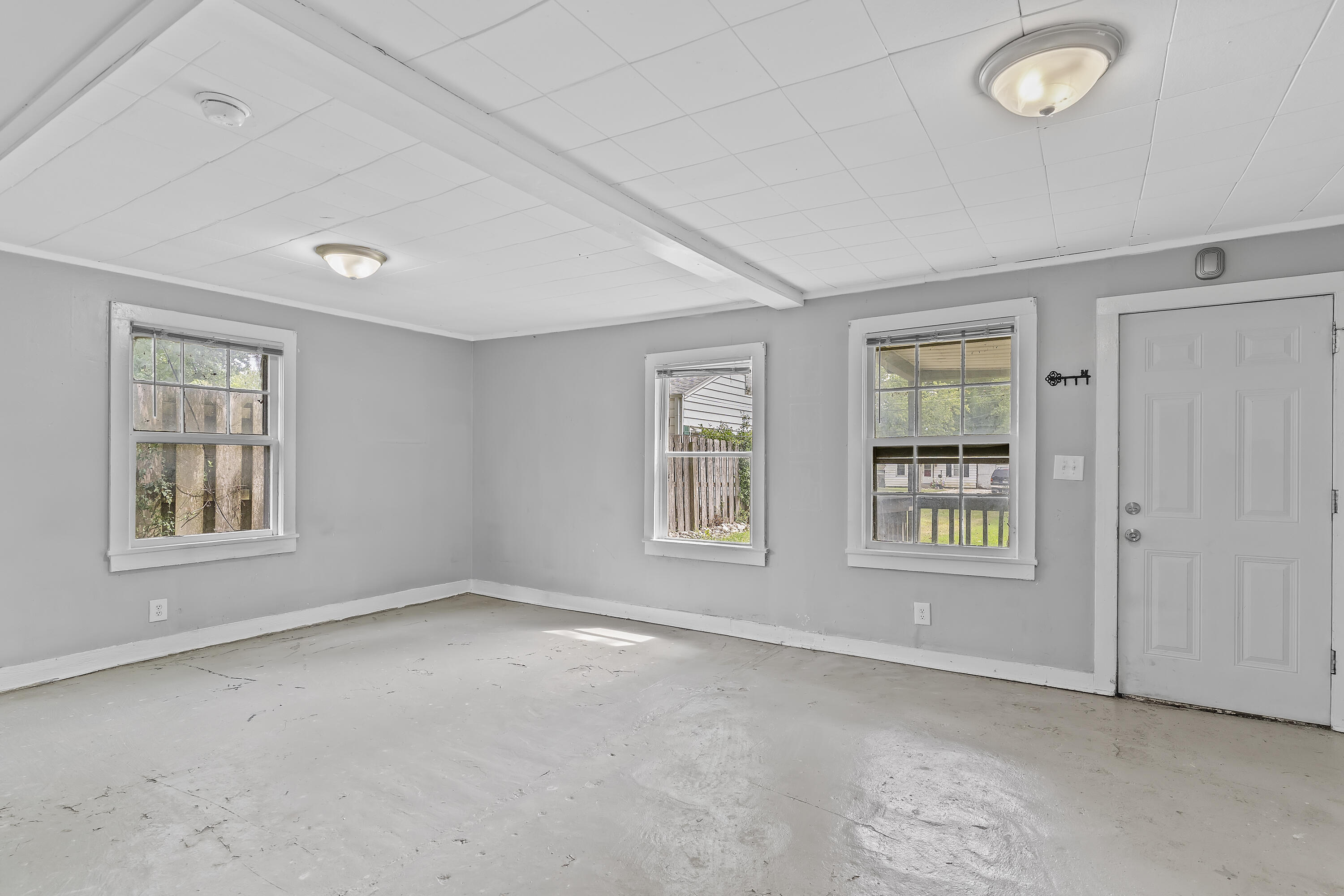 1815 West Webster Street Property Photo 19