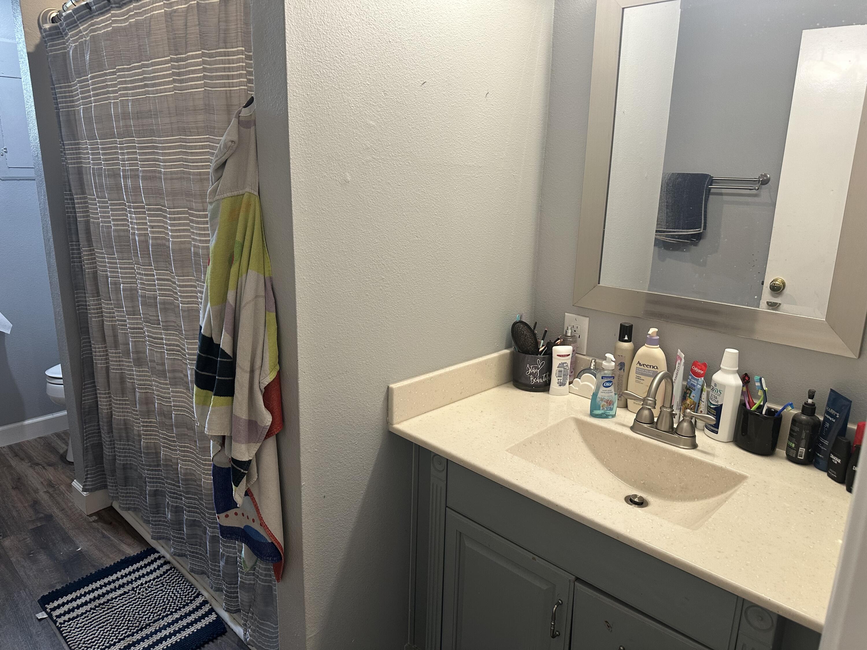 647 Deer Park Drive Property Photo 8