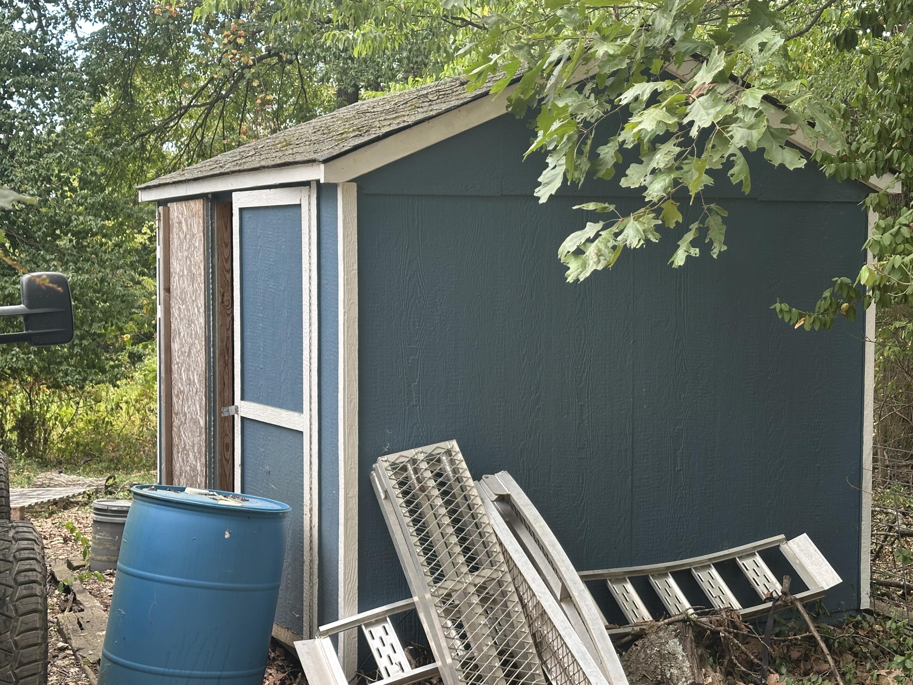 647 Deer Park Drive Property Photo 10
